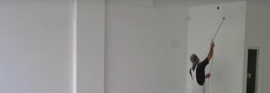 Spray painting job Spray painter