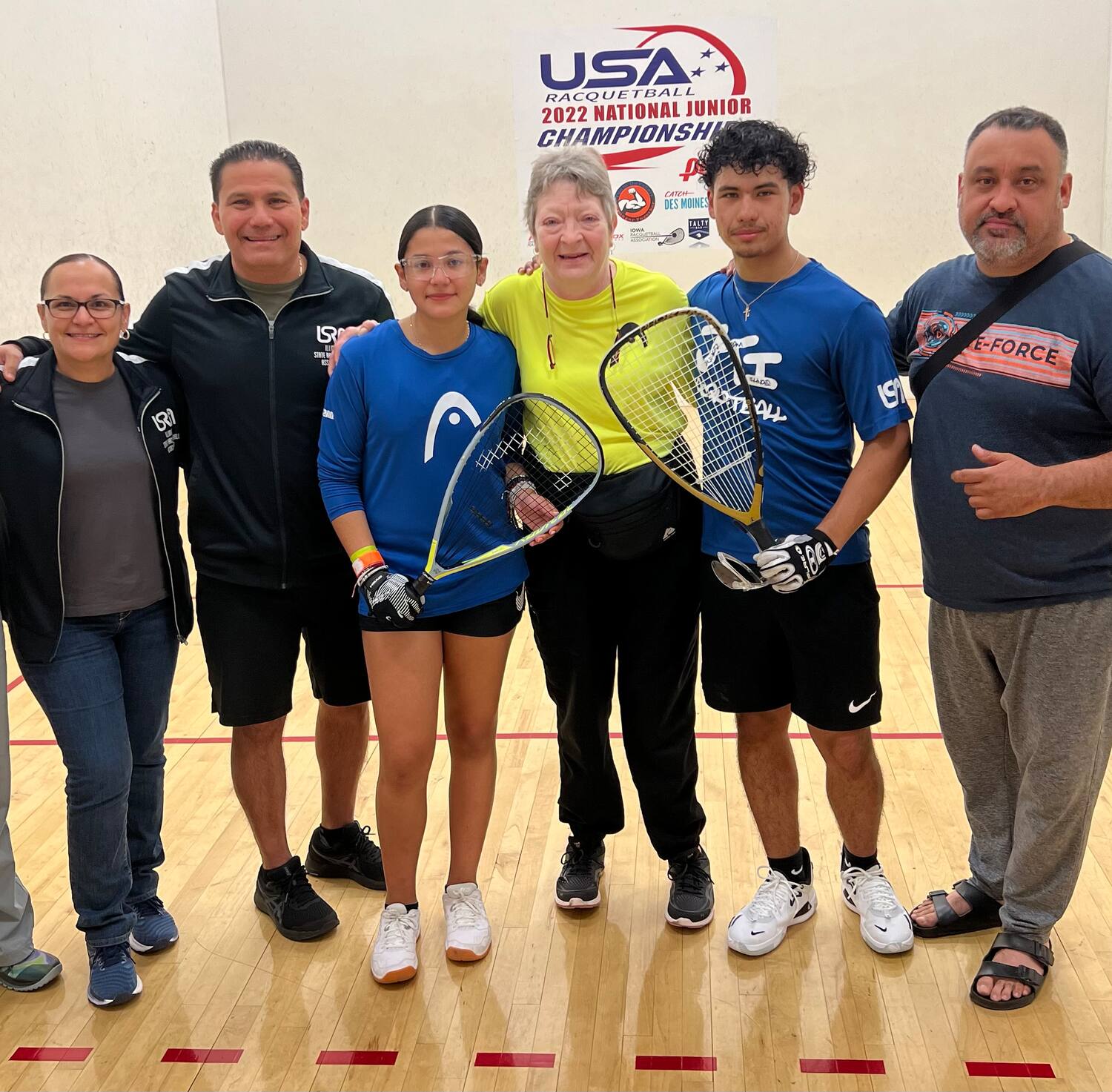 L to R: Claudia Torres, Jairo Torres, Montserrat Torres, Marian Bala, Axel Lopez, and Jesus Lopez