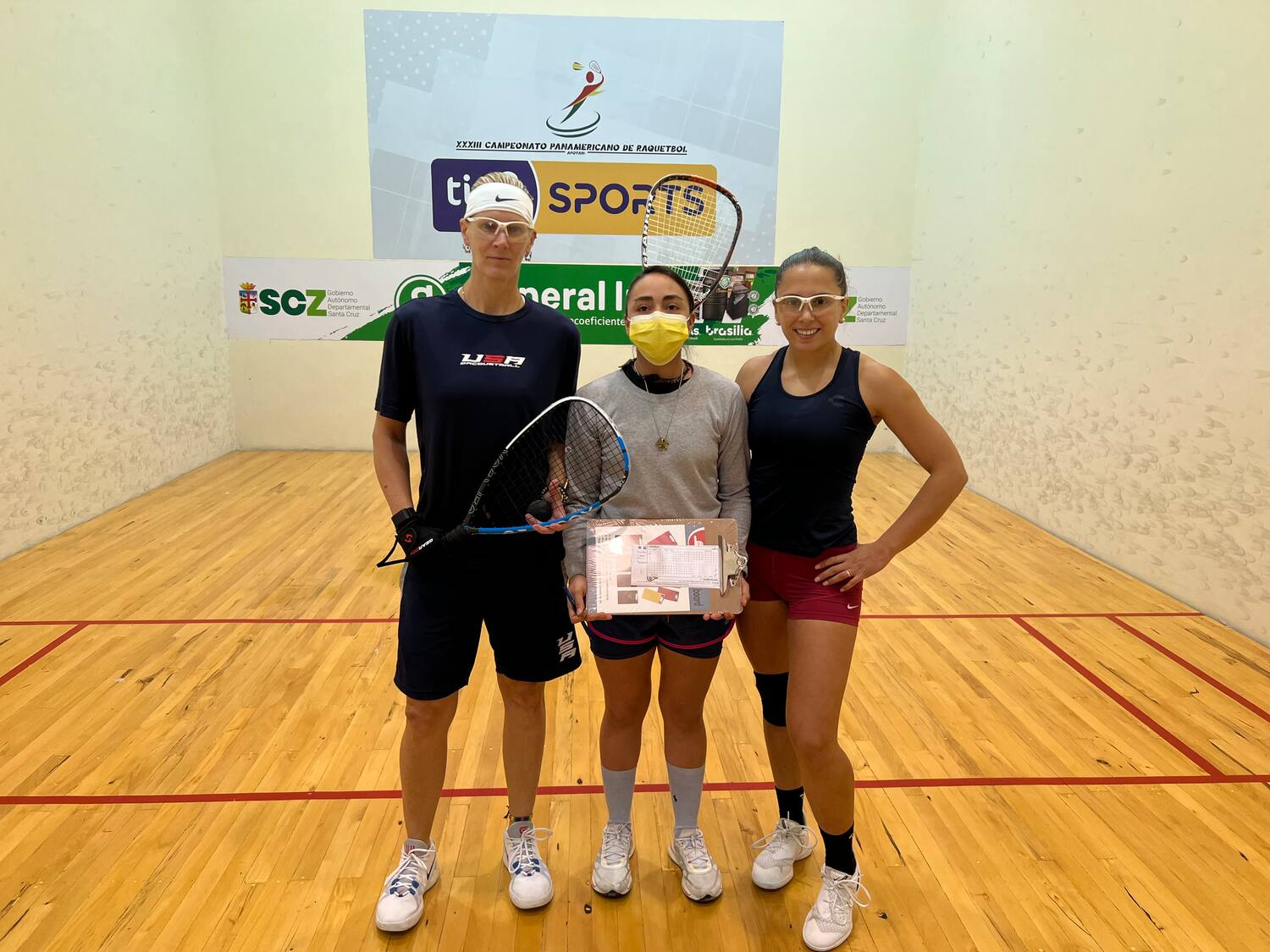 Rhonda Rajsich vs. Carla Muñoz at the XXXIII Pan American Racquetball Championships