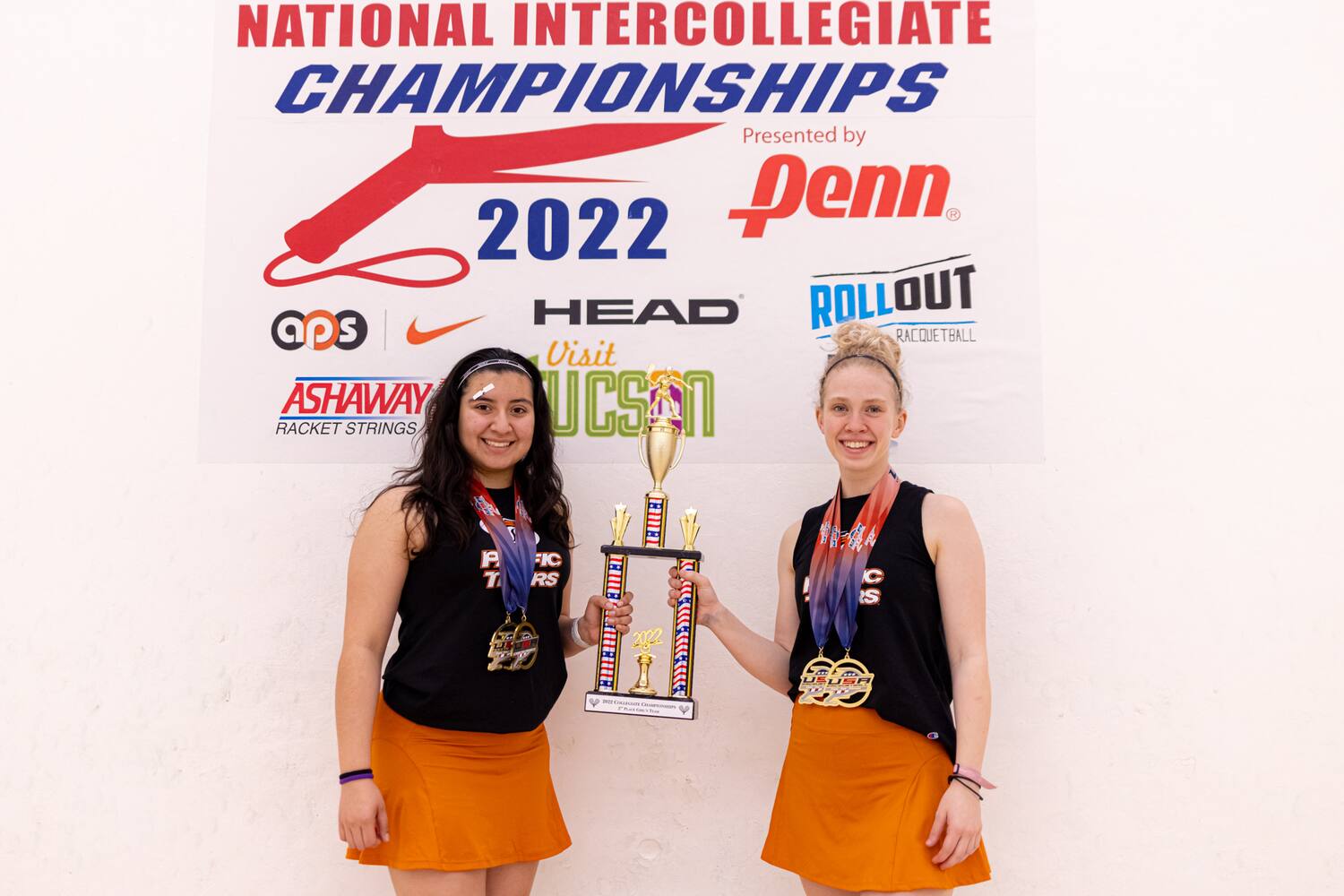 Alondra Canchola and Annie Roberts take the Women's #1 Doubles title and 2nd place Women's Team Title