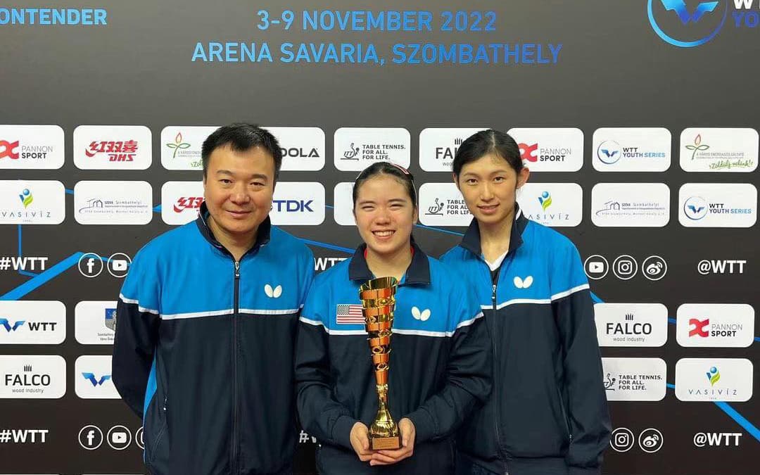 Sally Moyland with U17 1st place trophy at WTT Youth Contender Szombathely 2022.