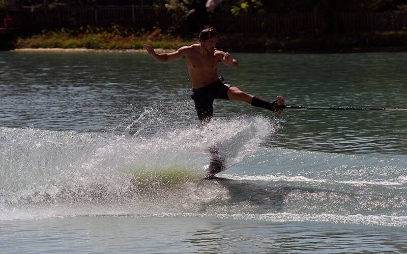 Dan Greene tricks skiing