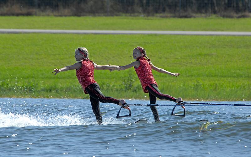 Lexi and Brooke Gunderson competing in pairs swivel