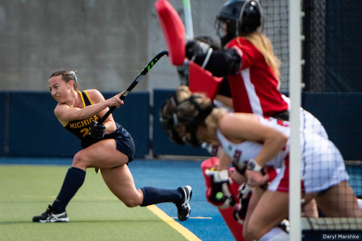Michigan vs. Rutgers action shot