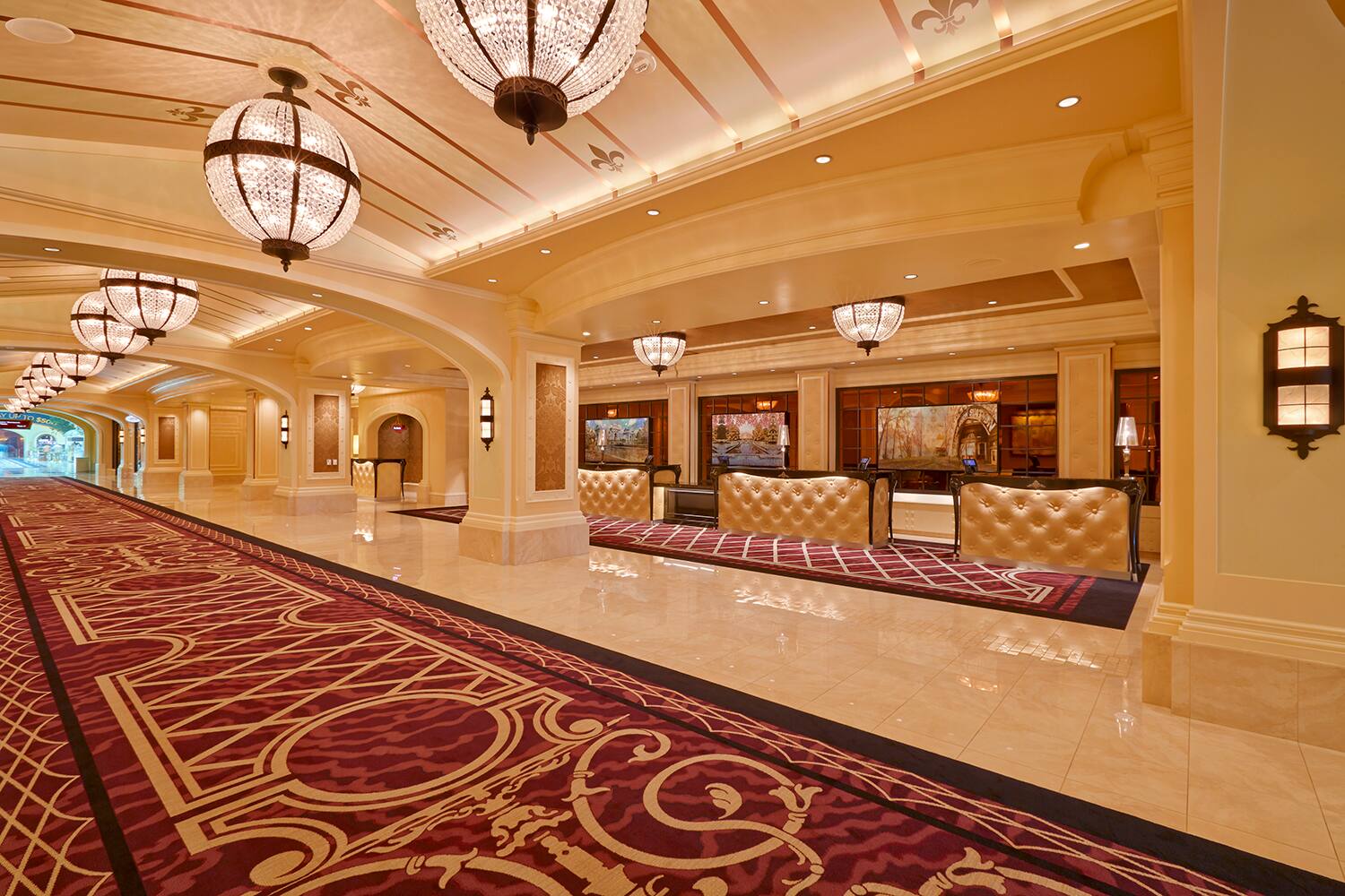NMRA 2020 St Louis River City Casino Hotel Lobby