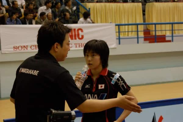 Riki Watanabe coaching in Japan.