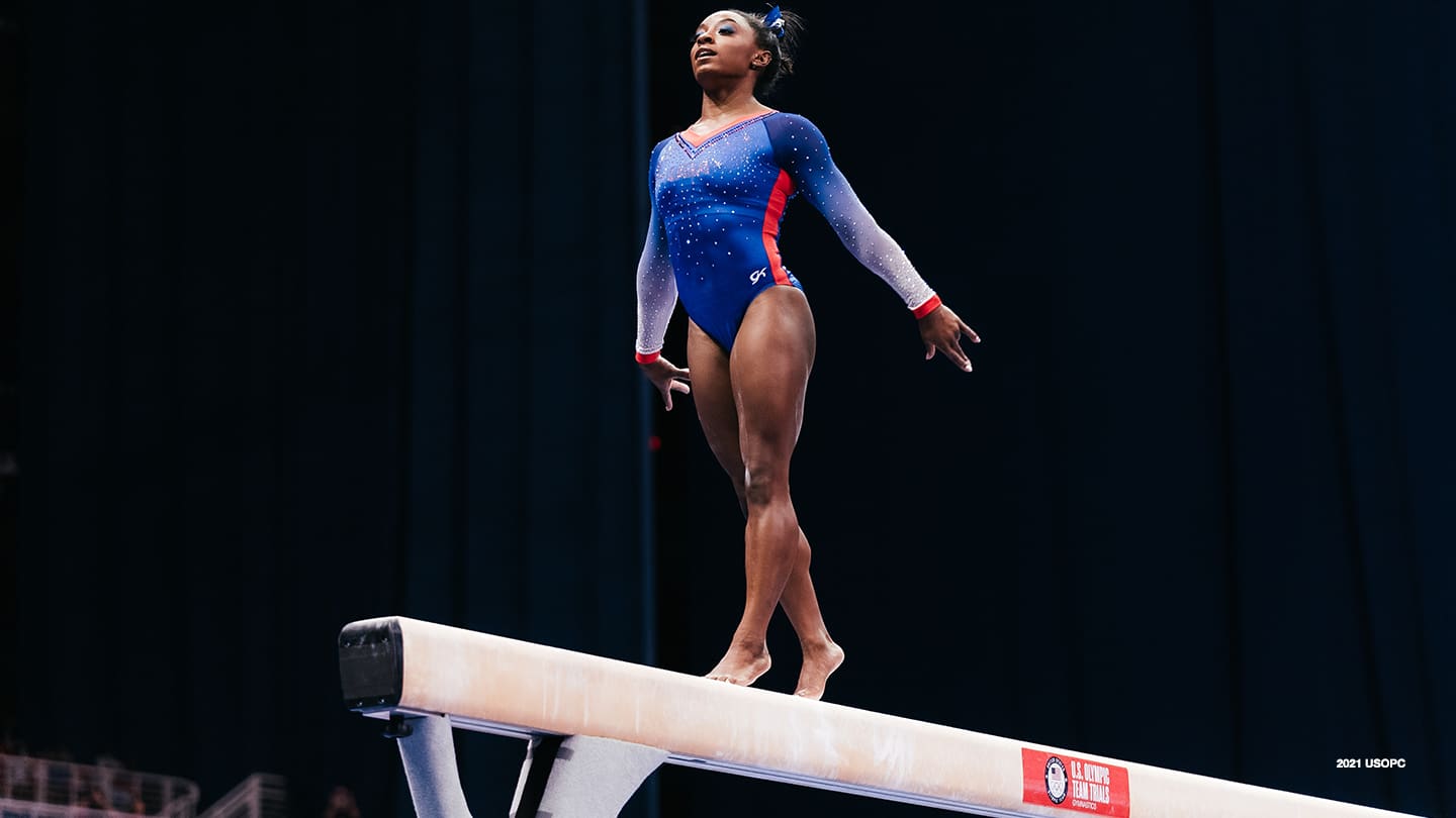 Simone Biles & USA Gymnastics Team Debut 2021 Olympic Leotards – Hollywood  Life