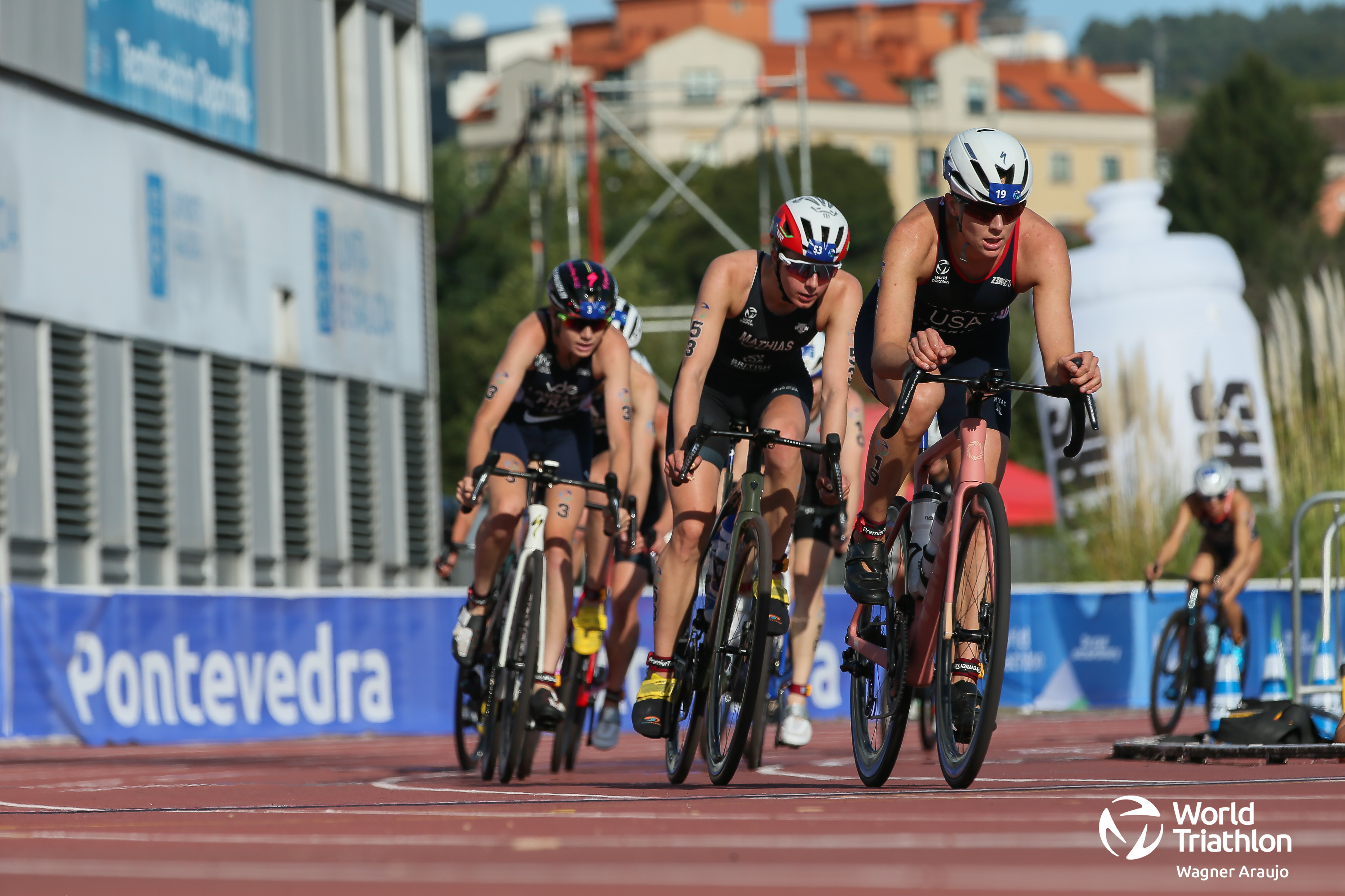 Kirsten Kasper Leads Elite U.S. Women at 2023 World Triathlon Championship  Finals Pontevedra