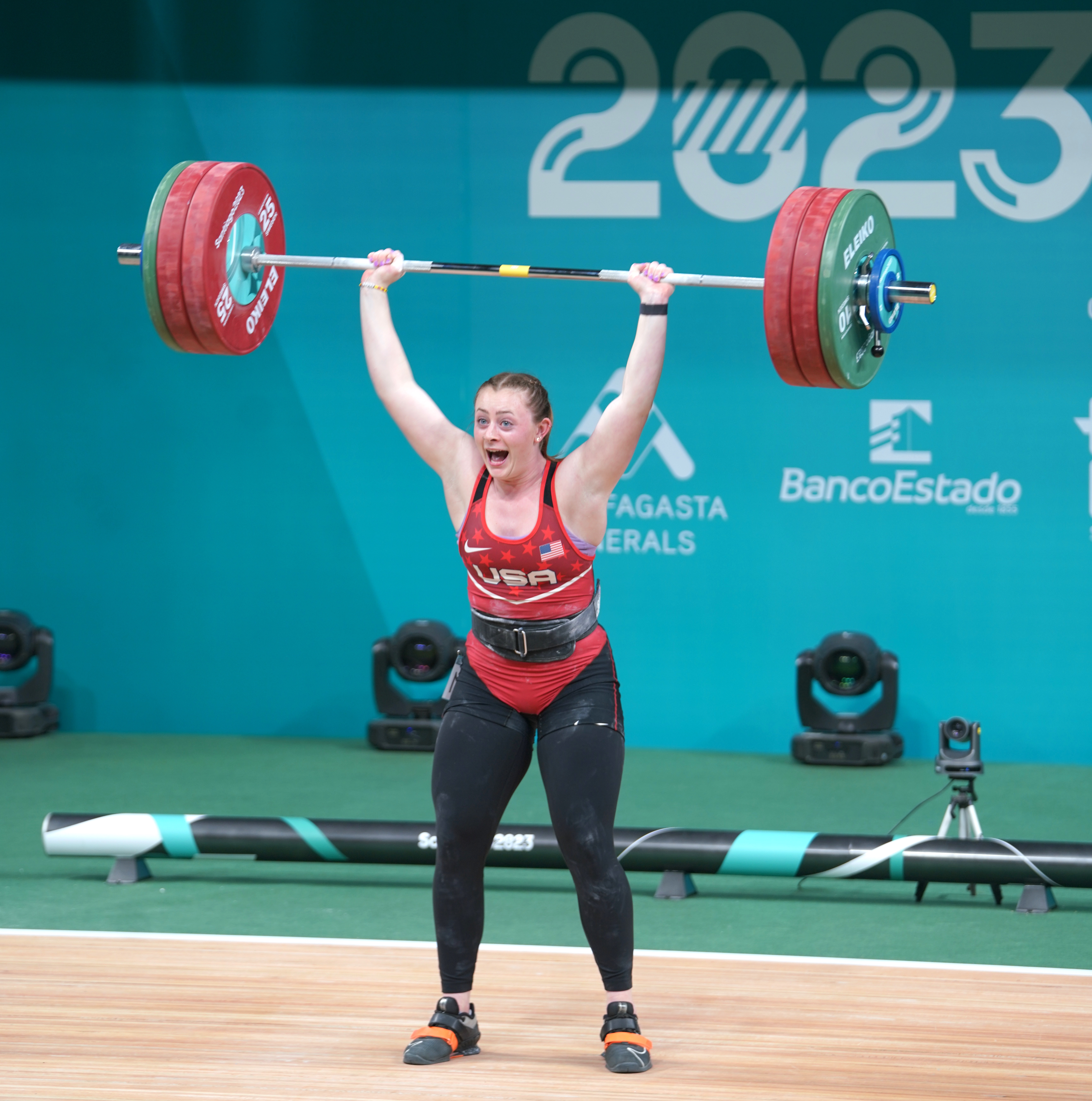 What Are the Current Powerlifting Records? (2023)