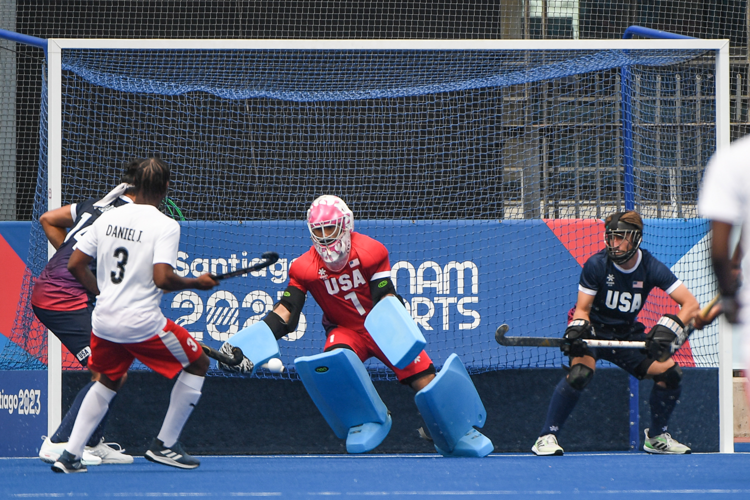 USA Field Hockey  USMNT Off to Strong Start at Pan American Games