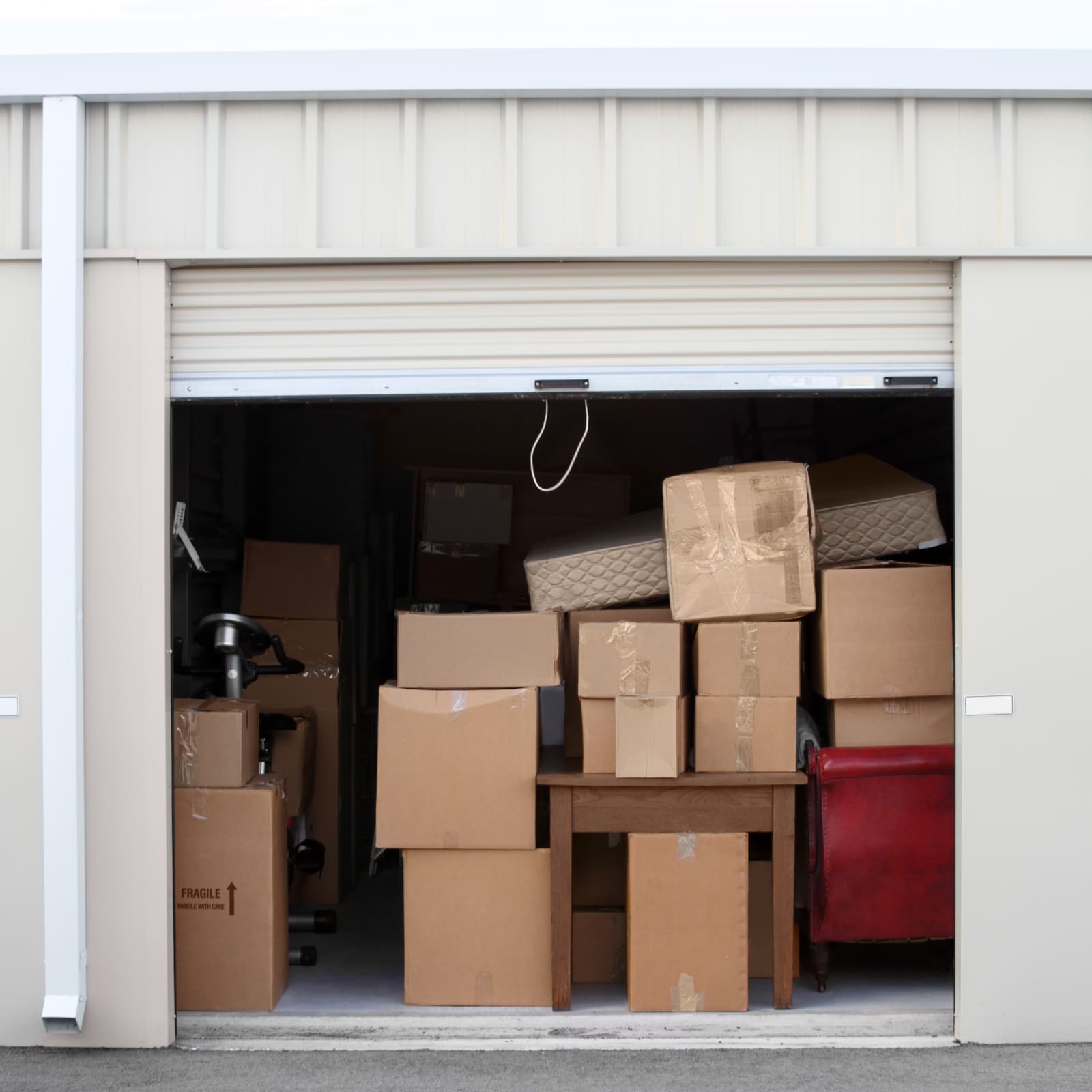 Does Renters Insurance Cover Property In Self Storage Units Valuepenguin