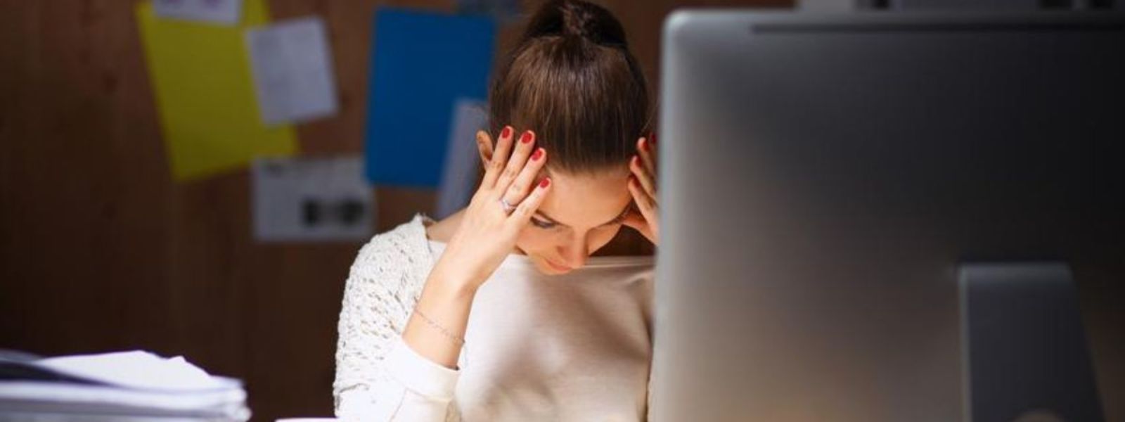 Szorongás kezelése a vezető által munkahelyi környezetben