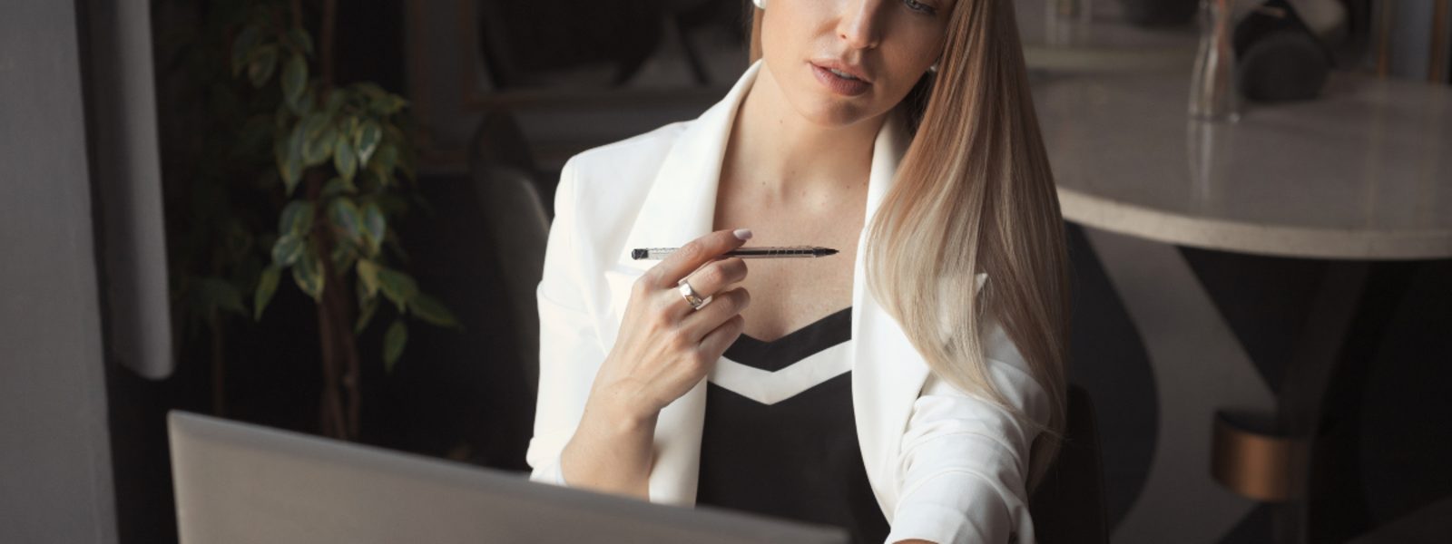 Üvegplafon hatás a munkahelyeken