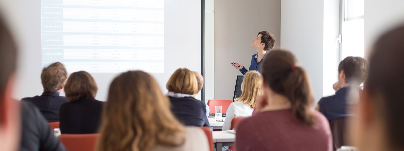 vállalati kommunikáció