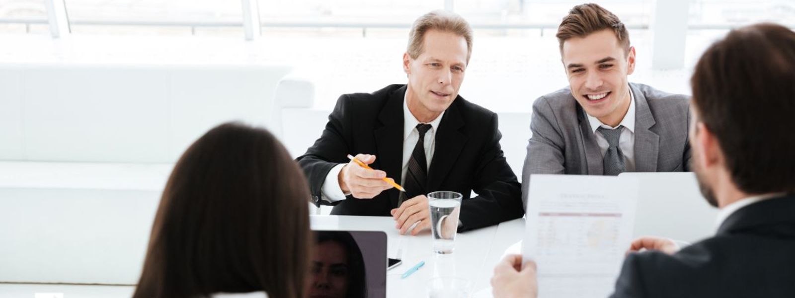 kölcsönzött munkaerő adminisztratív munkakörben