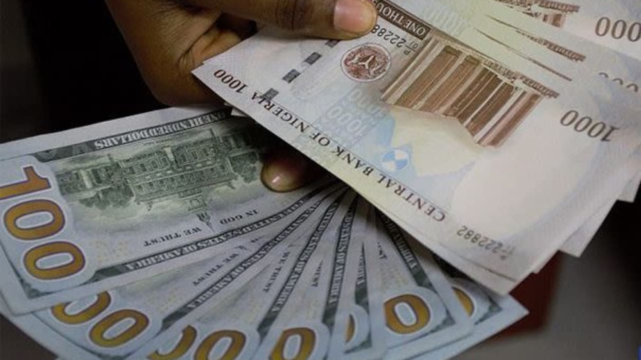 Nigeria’s Naira sinks to lowest level in weeks Nigeria’s Naira sinks to lowest level in weeks