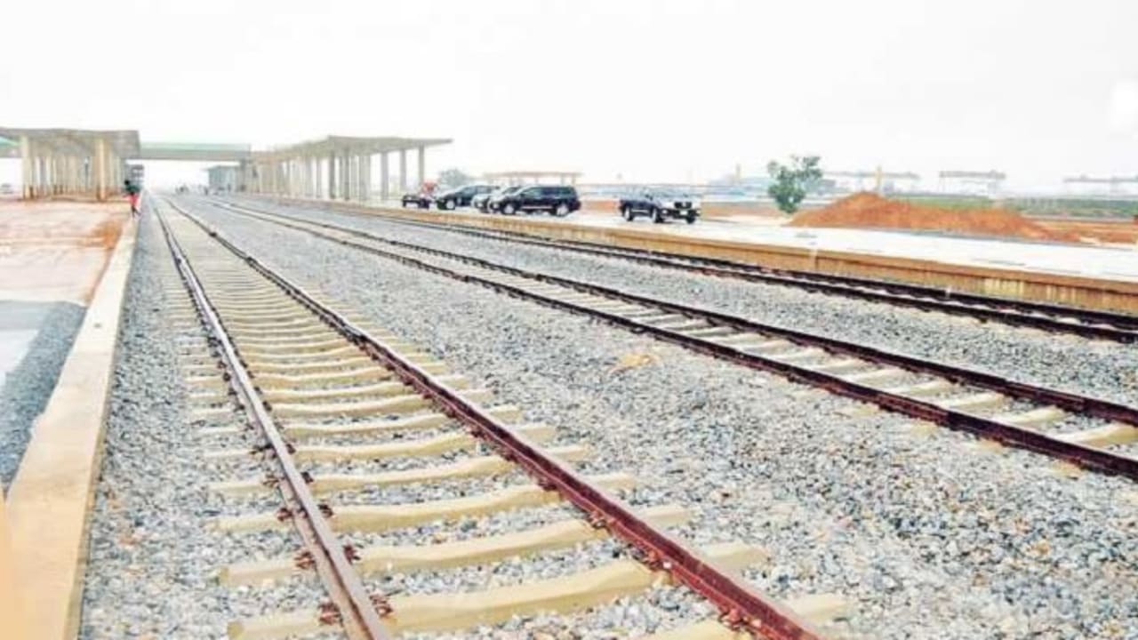 Lagos to close down Iju Level Railway Crossing for repair Lagos to close down Iju Level Railway Crossing for repair