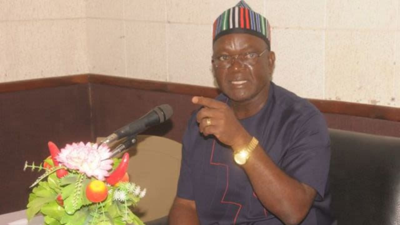 Ortom urges FRSC, BIRS to register vehicles Ortom urges FRSC, BIRS to register vehicles
