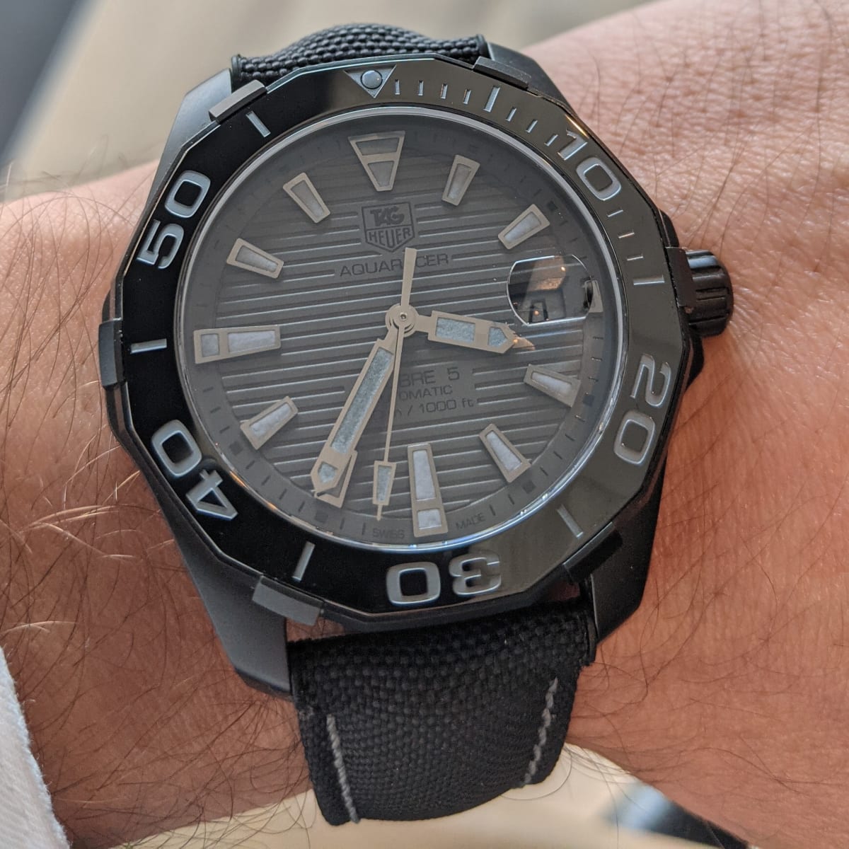 aquaracer calibre 5 black phantom