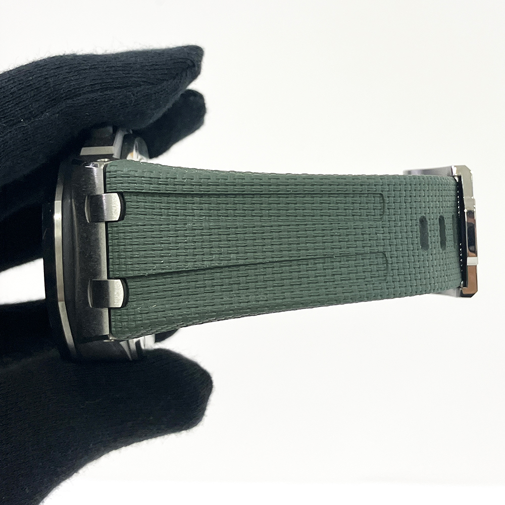 Royal Oak Offshore Chronograph Titanium Green Dial 42mm Product Image 7