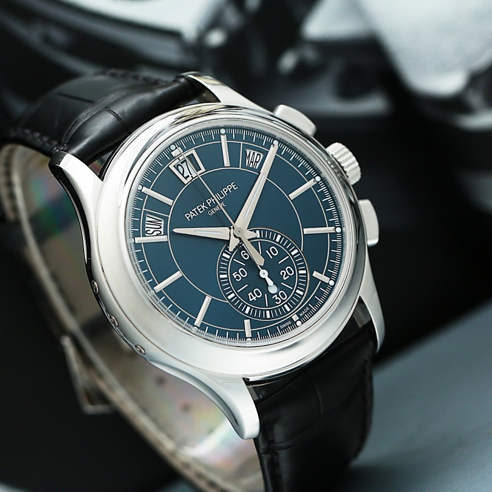 Complications Annual Calendar Chronograph Platinum Blue Dial 42mm Product Image 2