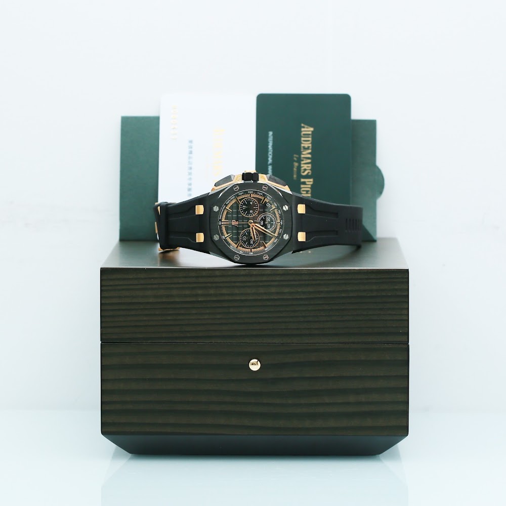 Royal Oak Offshore Chronograph Ceramic Black Dial 43mm Product Image 5