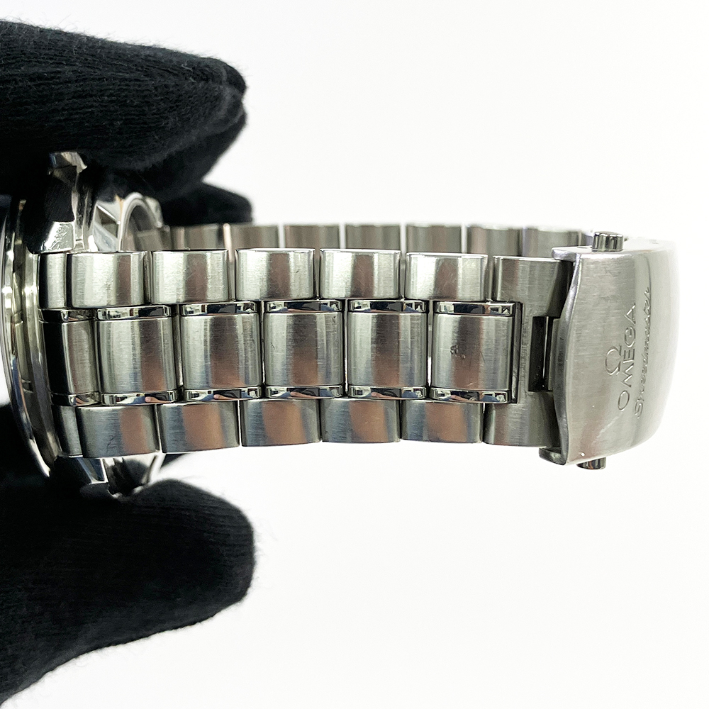 Speedmaster Broad Arrow Steel Black Dial 42mm Product Image 4