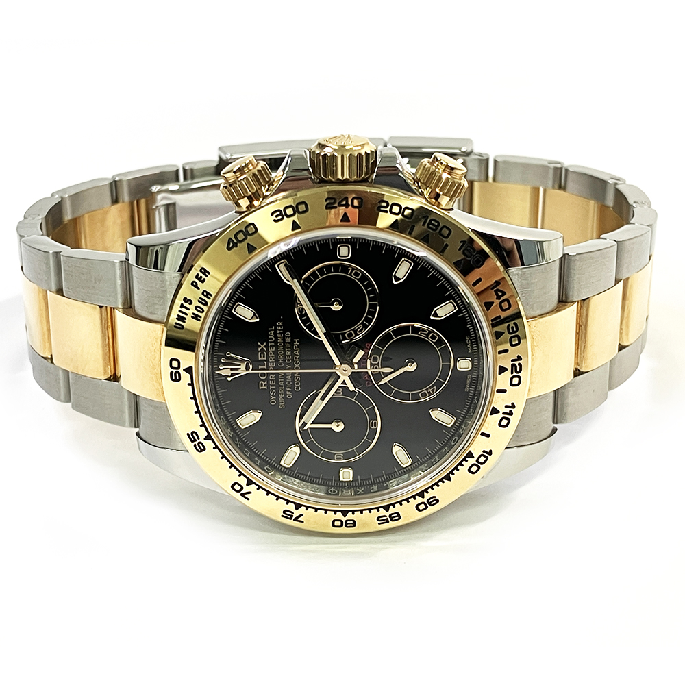 Daytona Yellow Gold Black Dial 40mm Product Image 2