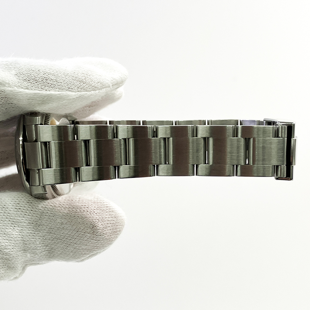 Oyster Perpetual Steel Black Dial 31mm Product Image 4