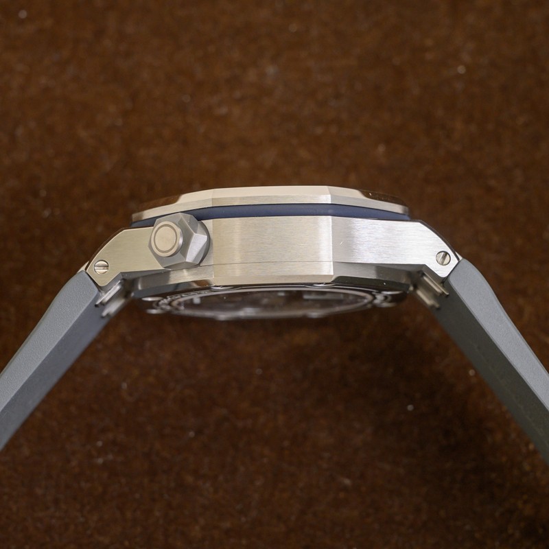Royal Oak Offshore Steel Grey Dial 42mm Product Image 5
