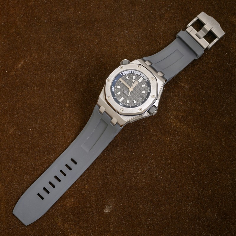 Royal Oak Offshore Steel Grey Dial 42mm Product Image 3
