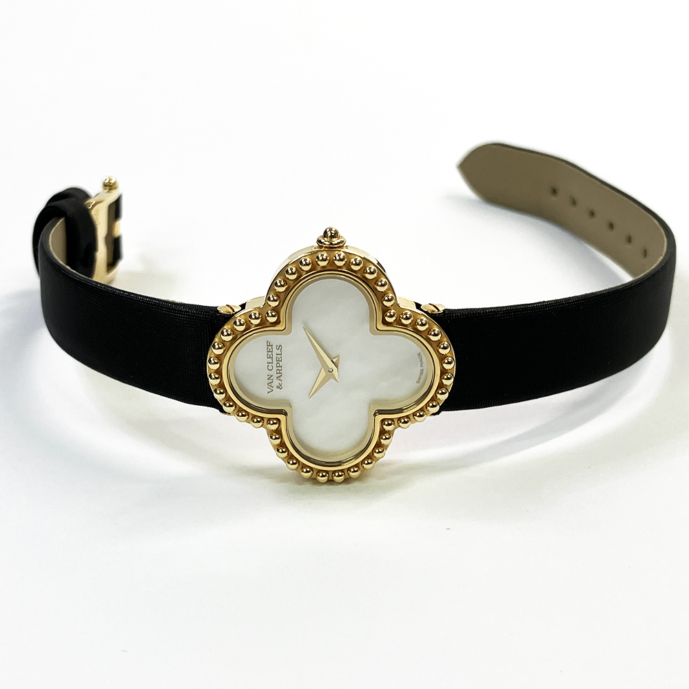 Alhambra Yellow Gold Mother of Pearl Dial 26mm Product Image 3