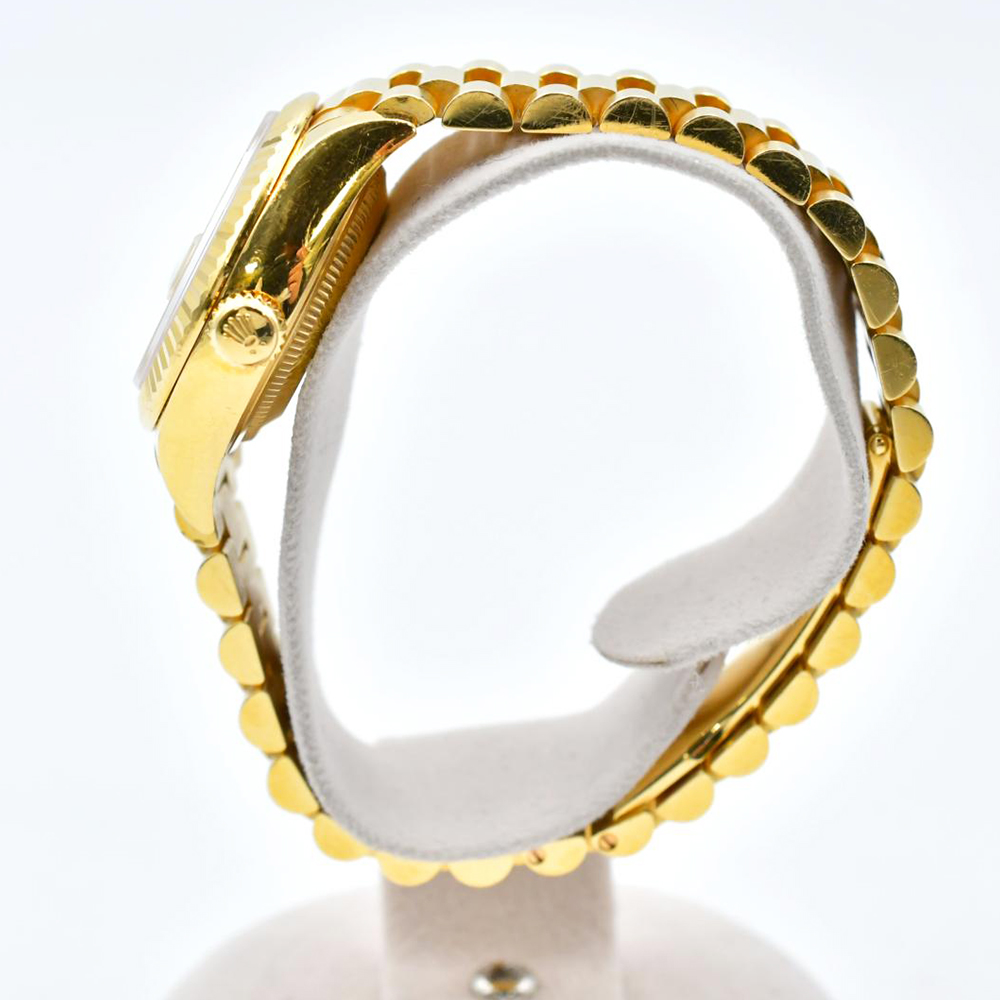 Lady-Datejust Yellow Gold Silver Dial 28mm Product Image 3