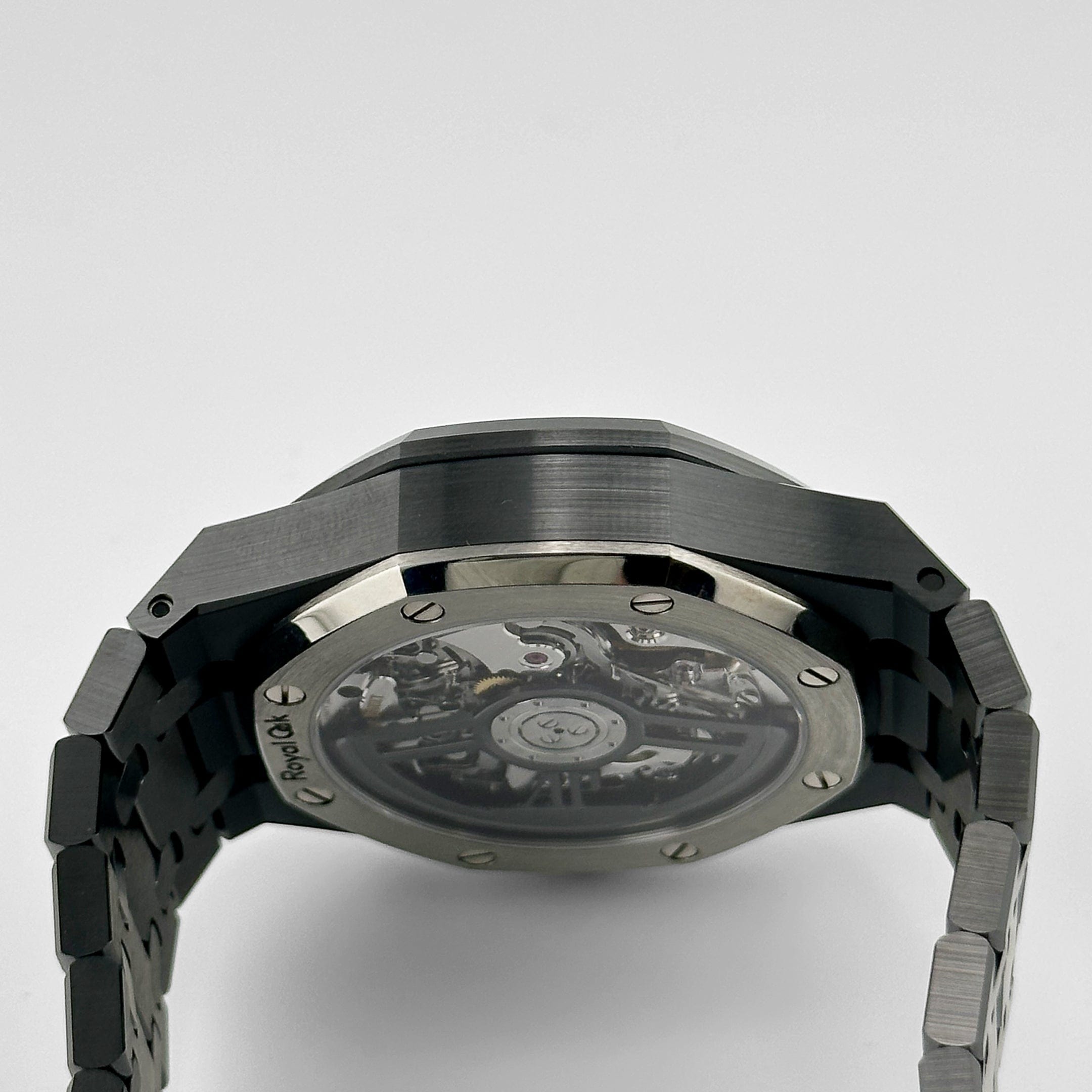 Royal Oak Chronograph Ceramic Black Dial 41mm Product Image 5