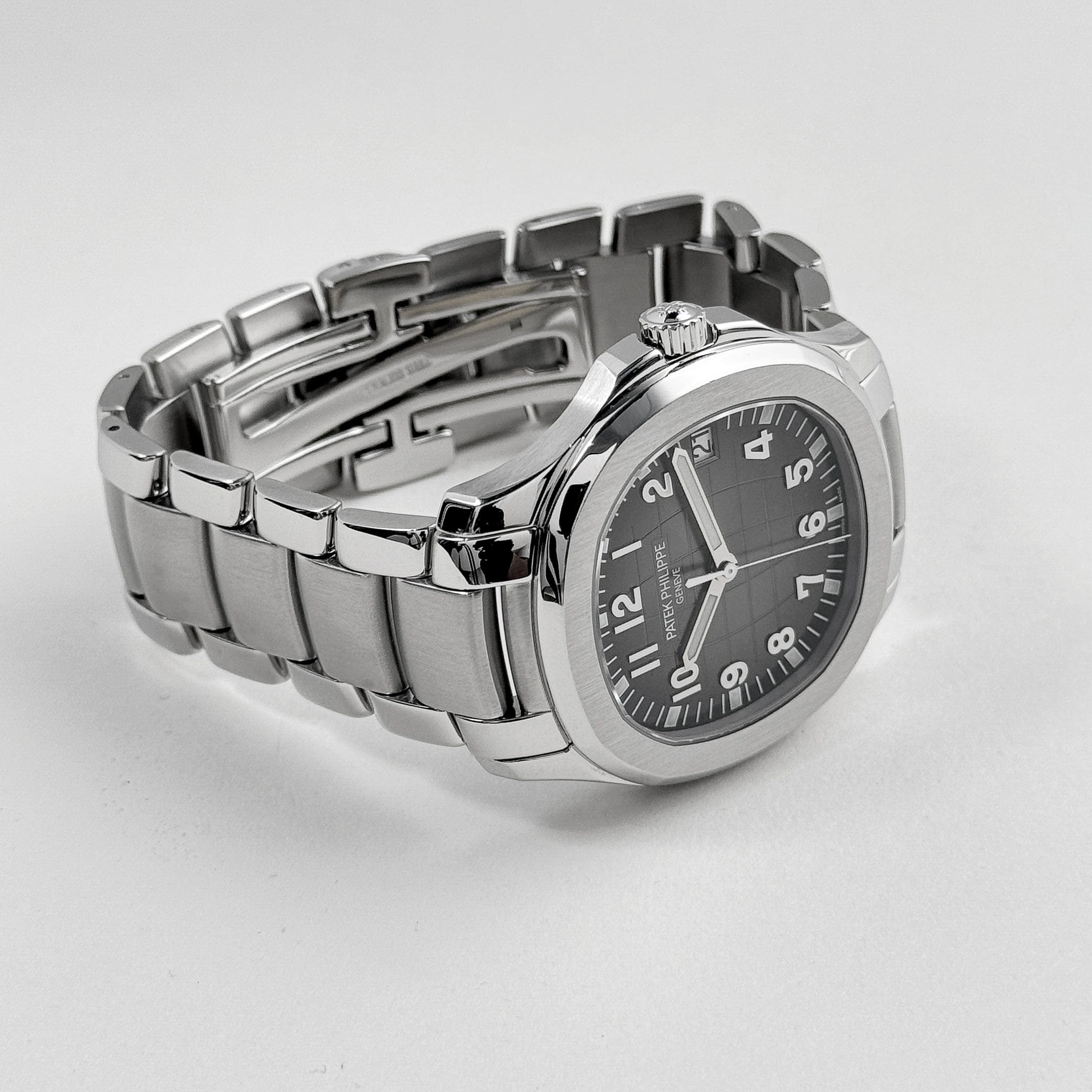 Aquanaut Steel Black Dial 40mm Product Image 3