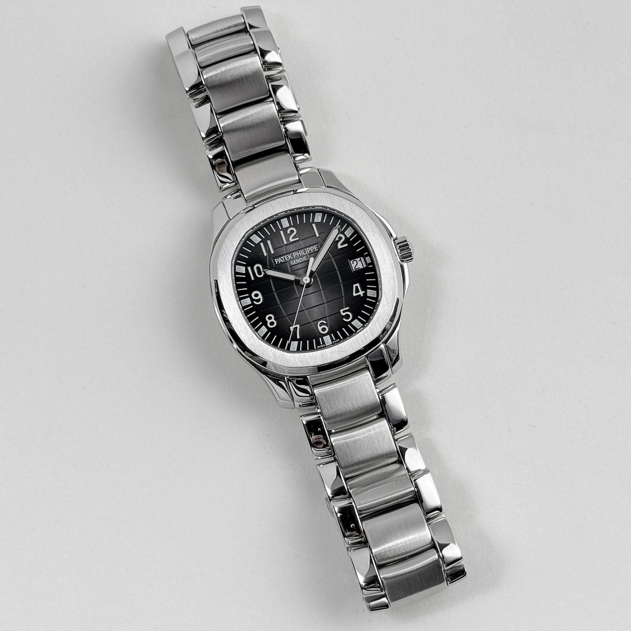 Aquanaut Steel Black Dial 40mm Product Image 1