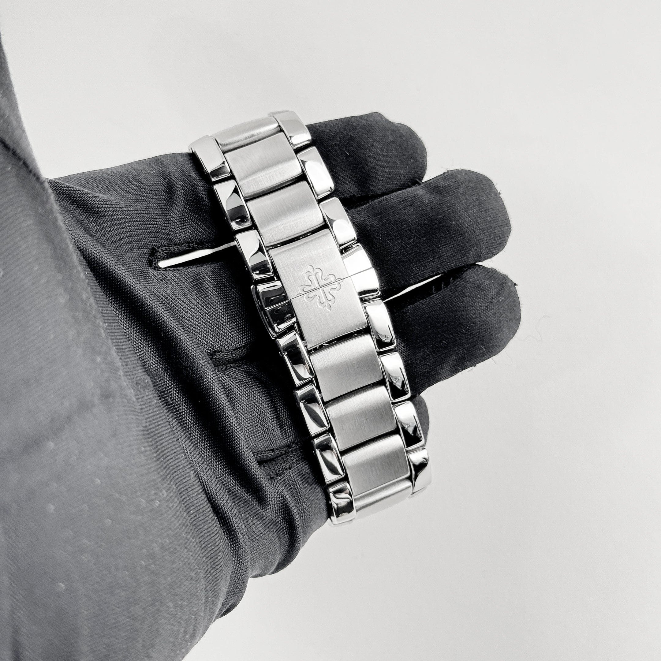Aquanaut Steel Black Dial 40mm Product Image 9
