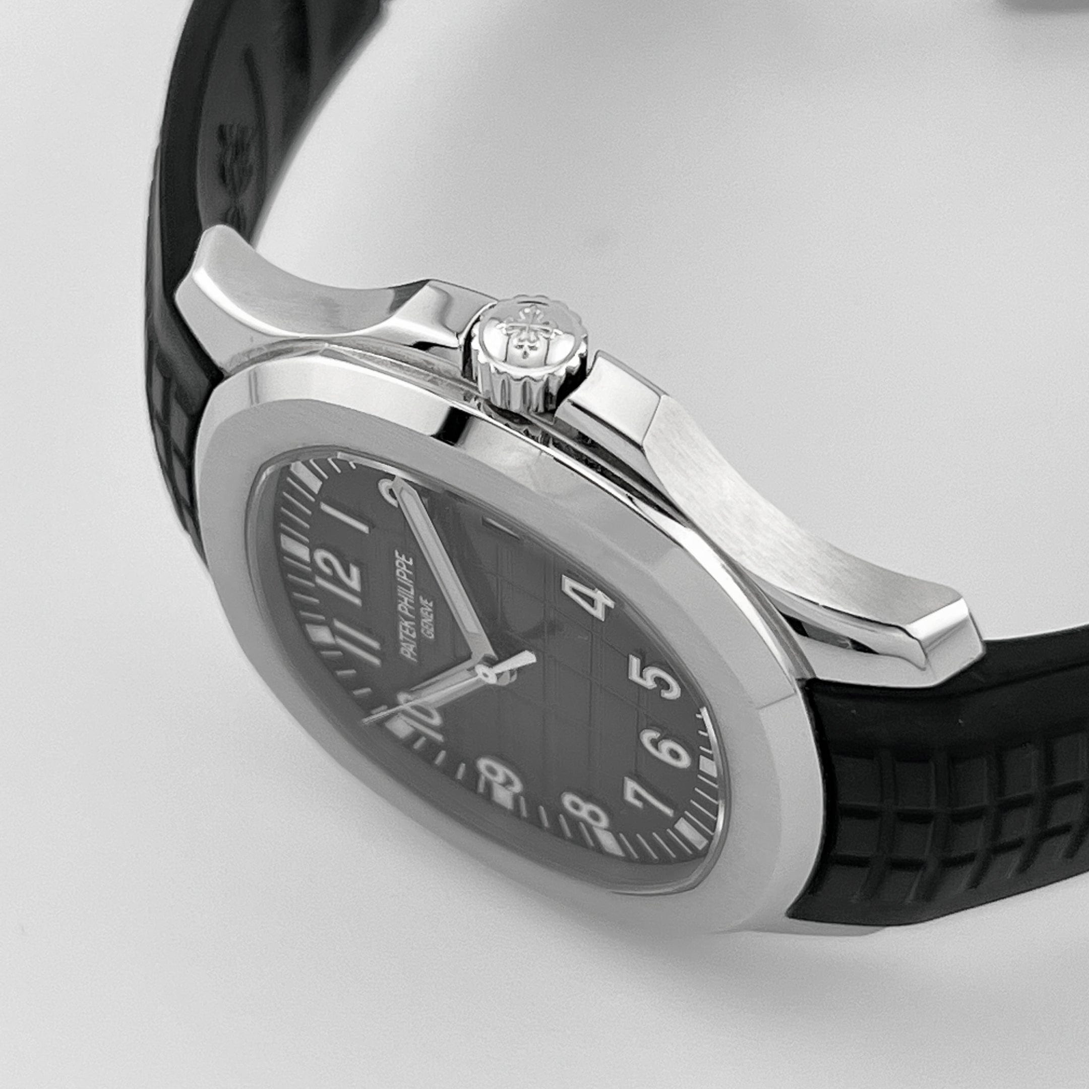 Aquanaut Steel Black Dial 40mm Product Image 3