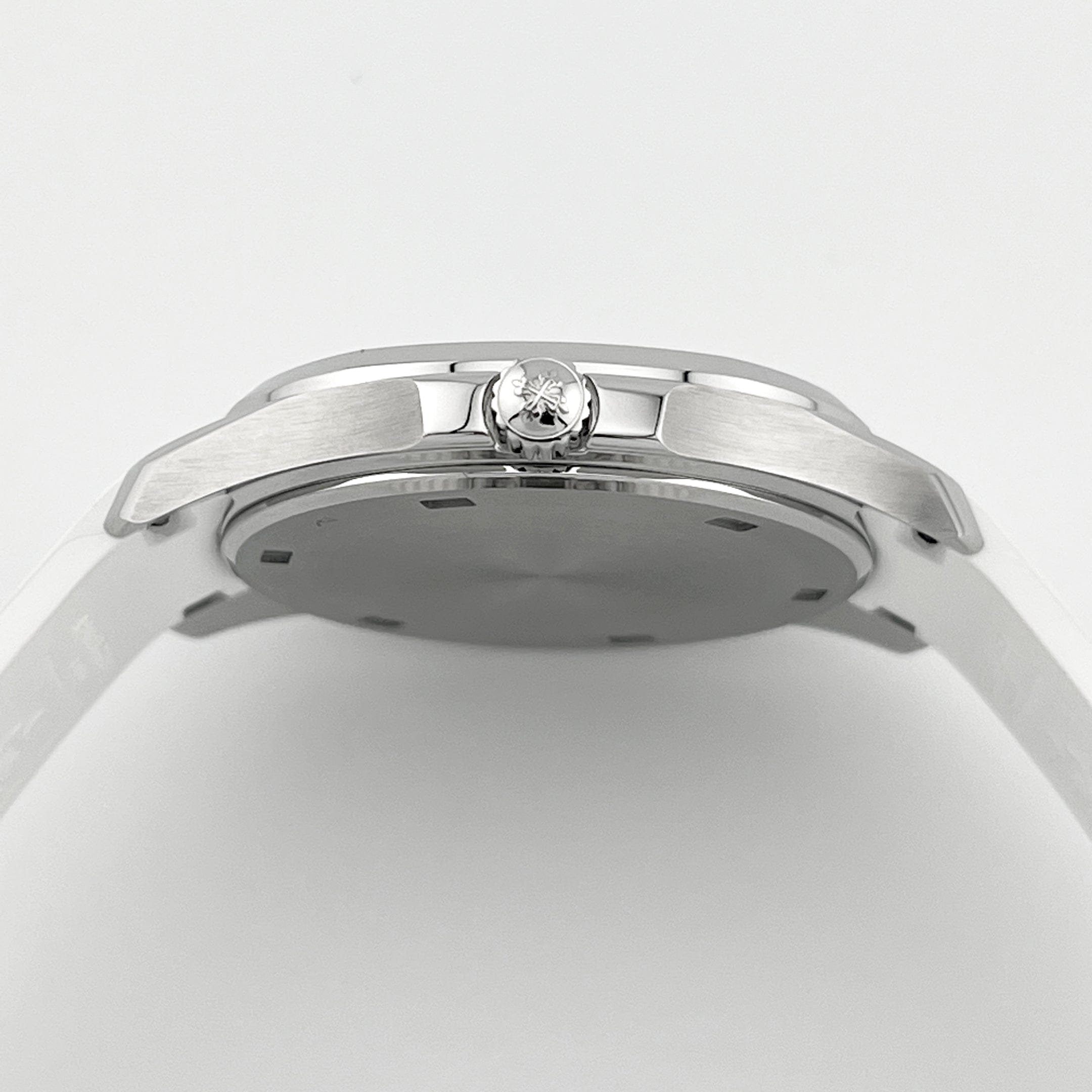 Aquanaut Luce Quartz Steel Diamond White Dial 38mm Product Image 3