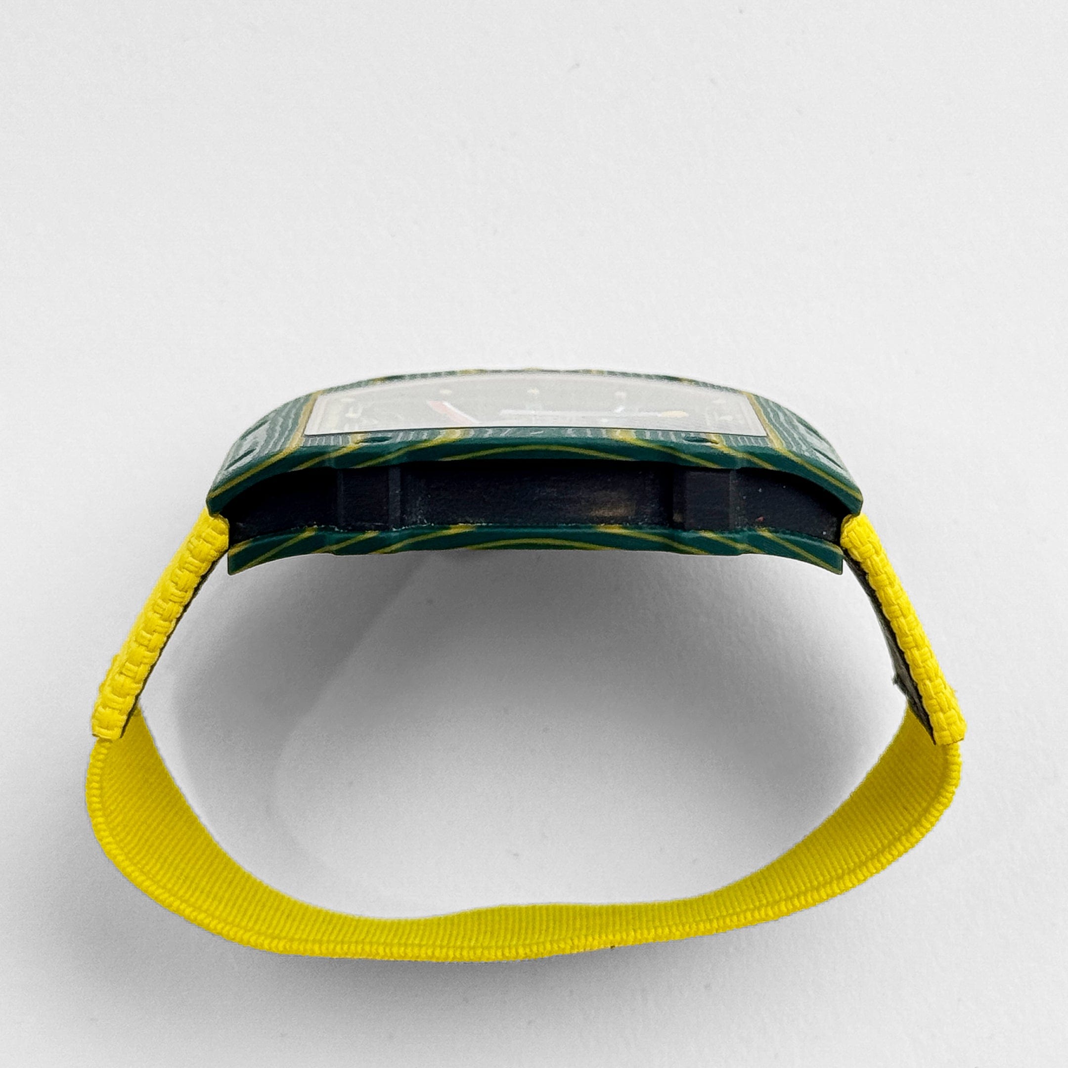 RM67-02 Wayde Van Niekerk Product Image 5