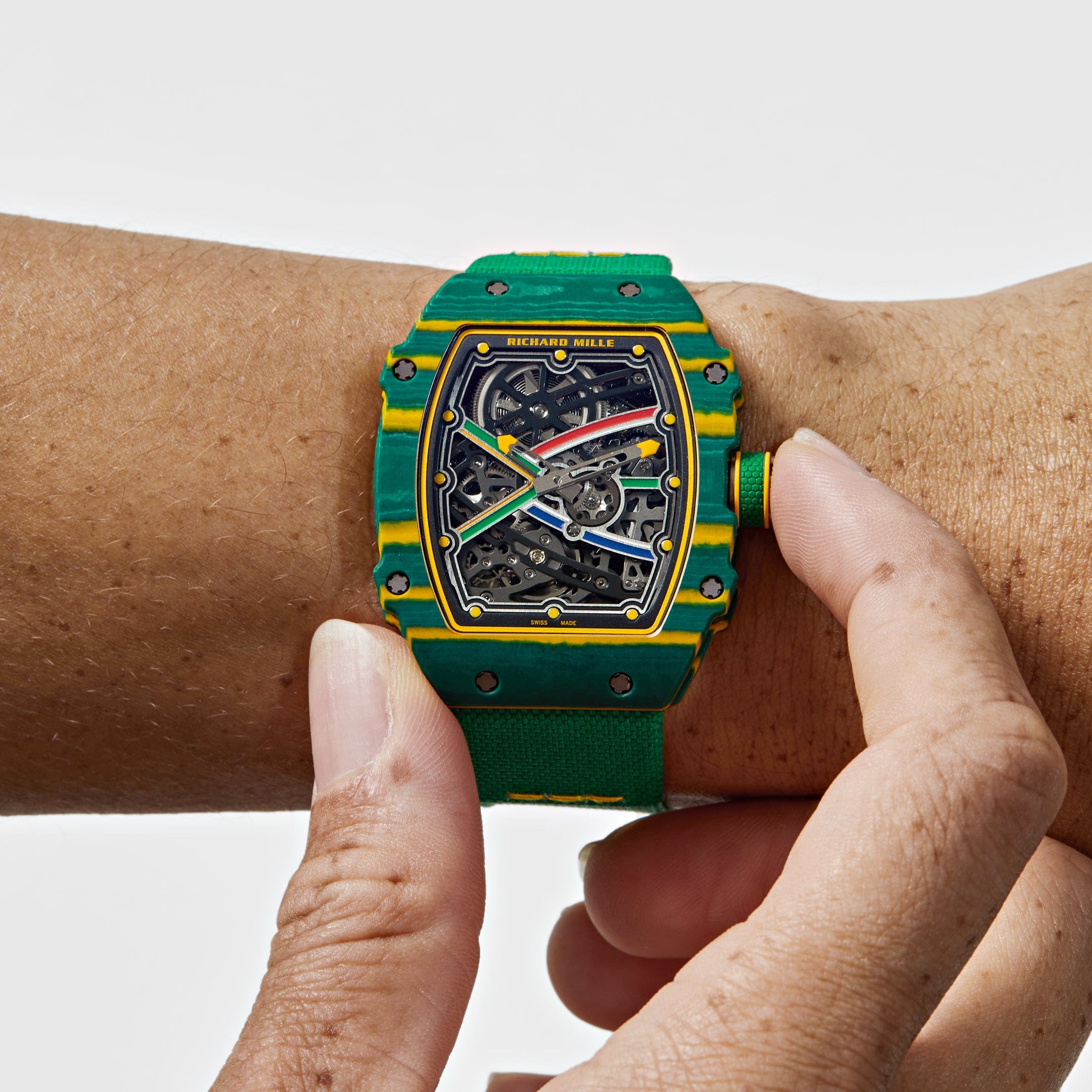 RM67-02 Wayde Van Niekerk Product Image 10