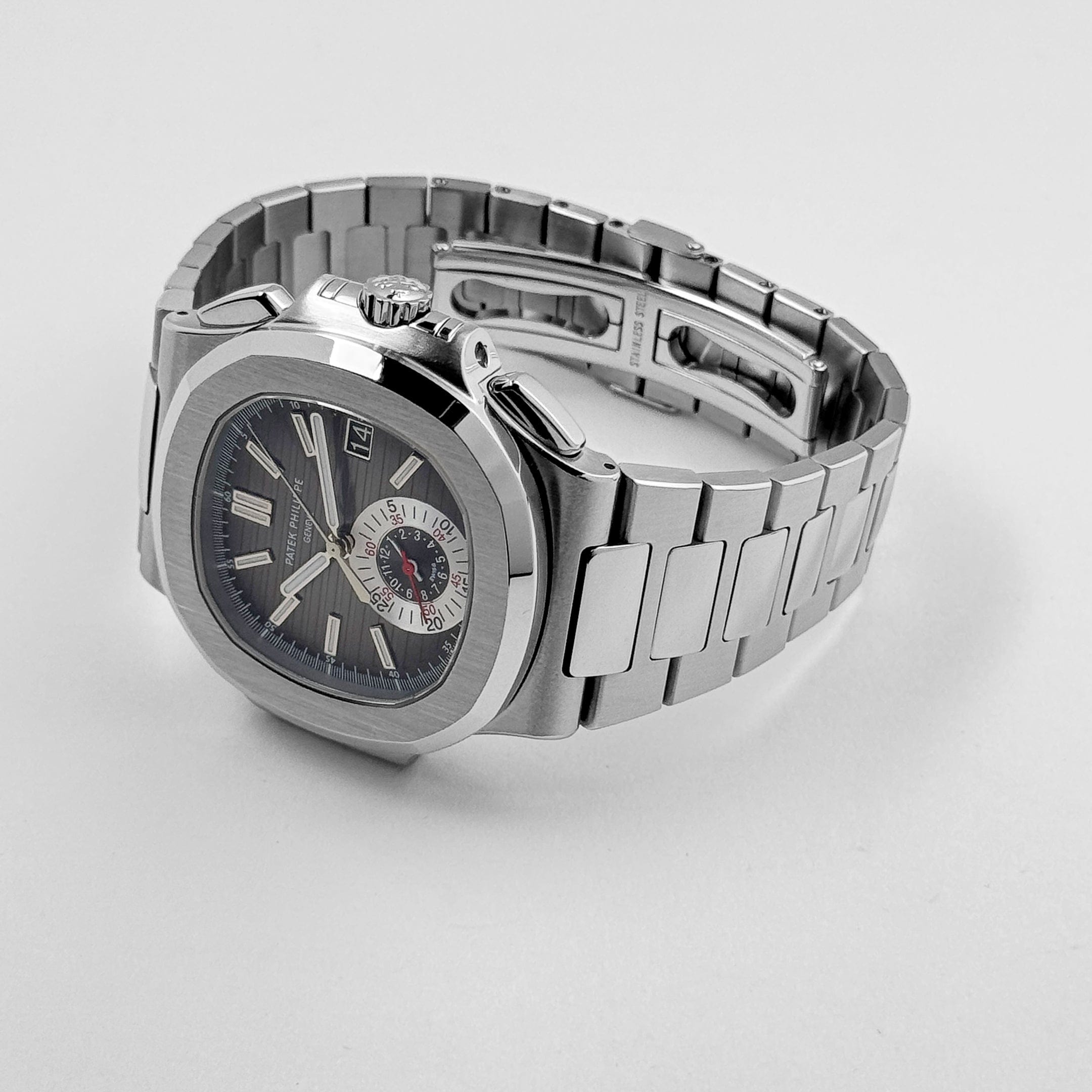 Nautilus Chronograph Steel Black Dial 40mm Product Image 2