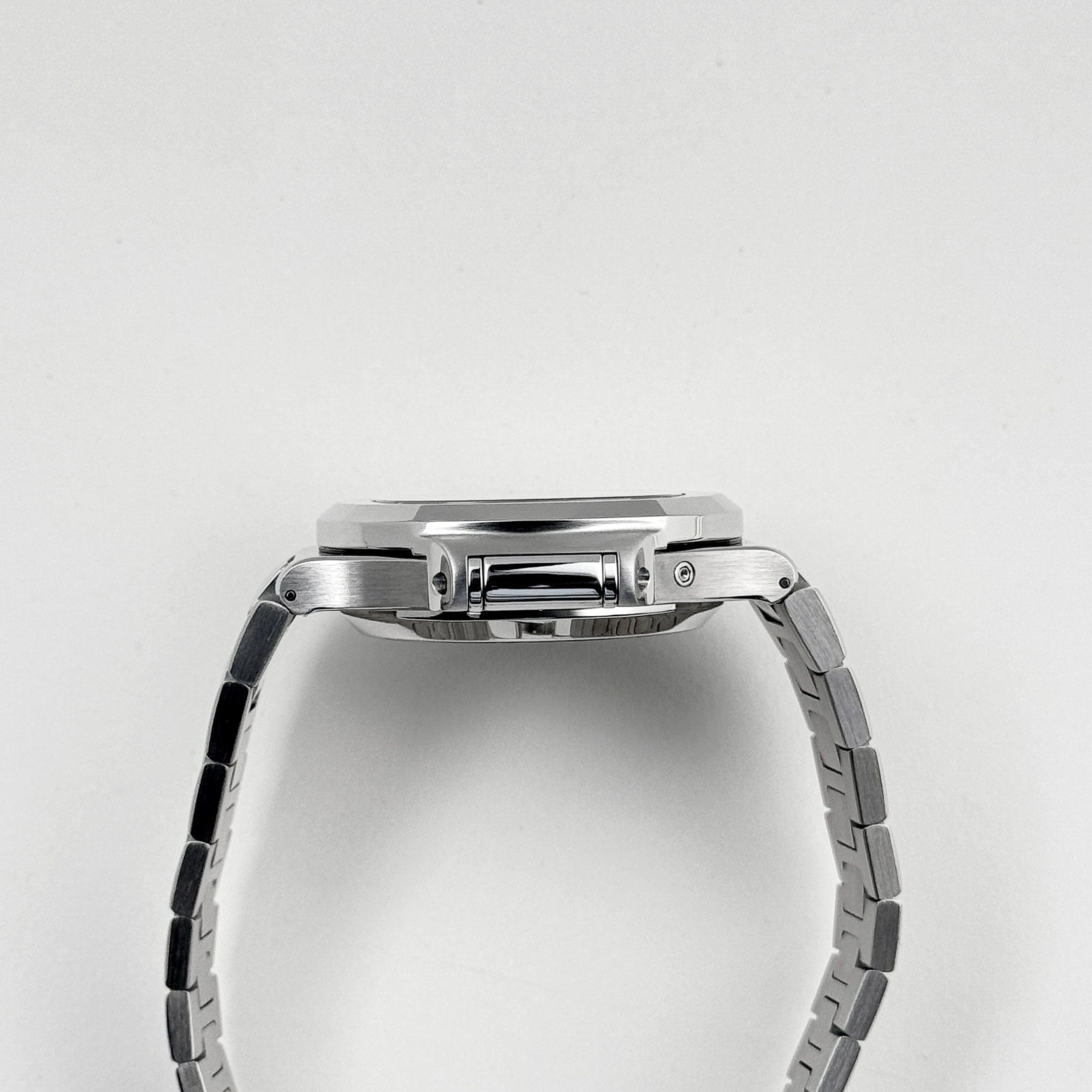 Nautilus Chronograph Steel Black Dial 40mm Product Image 5