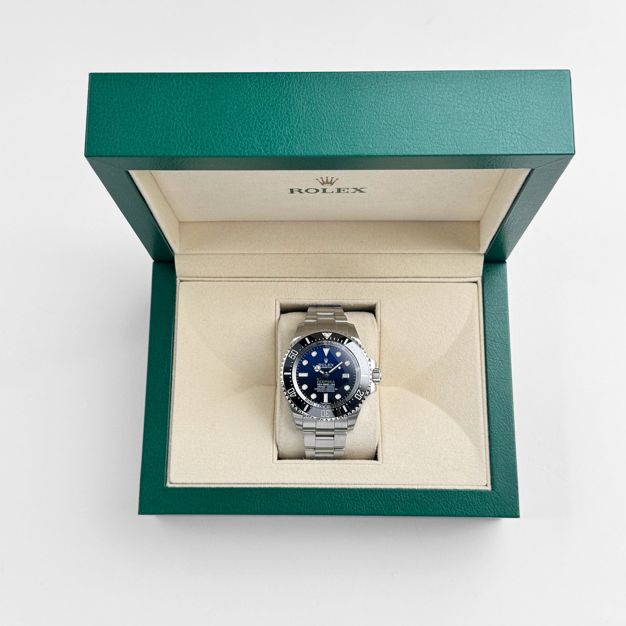 Sea-Dweller Deepsea D-Blue Steel Blue Dial 44mm Product Image 10