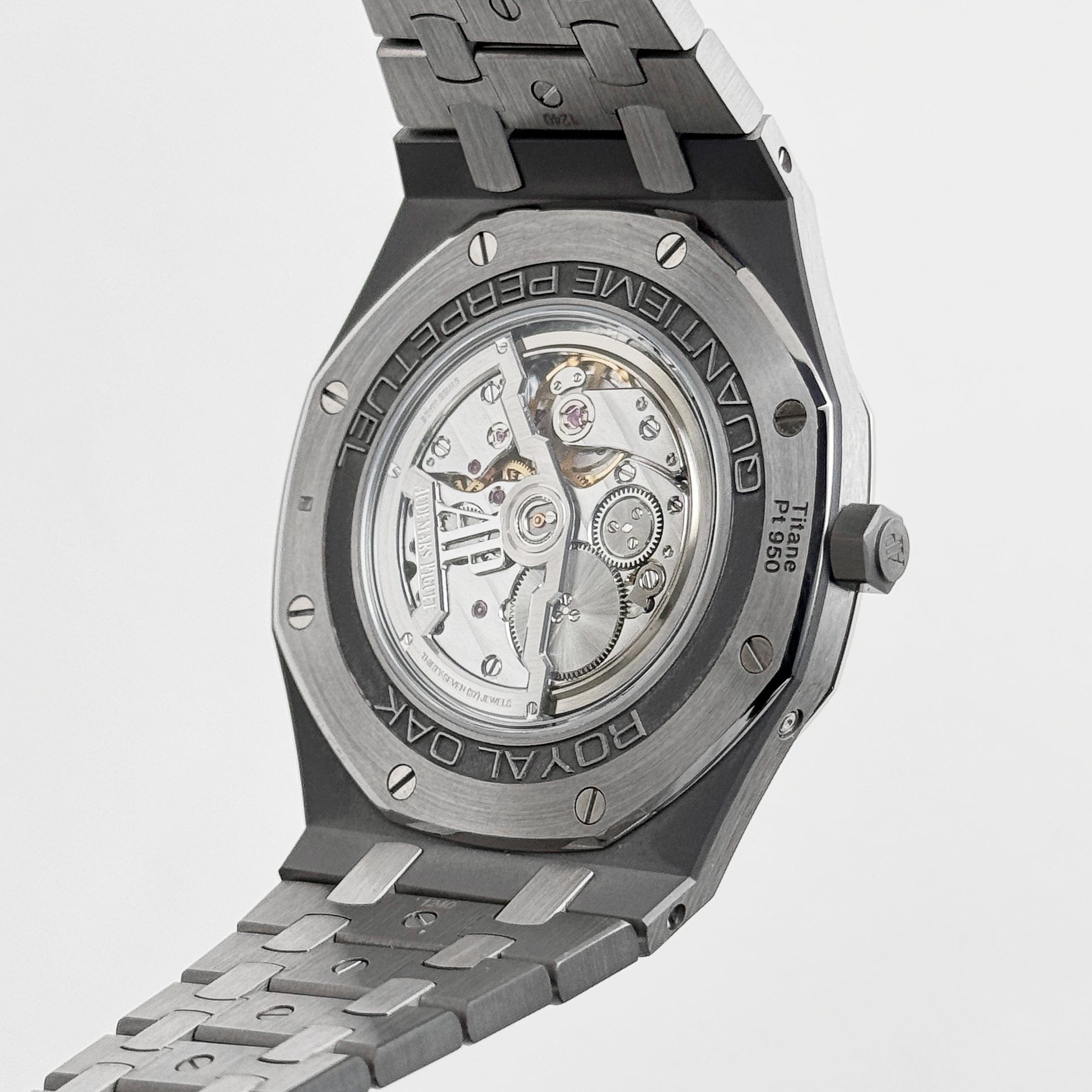 Royal Oak Perpetual Calendar Ultra-Thin Platinum & Titanium Blue Dial 41mm Product Image 8