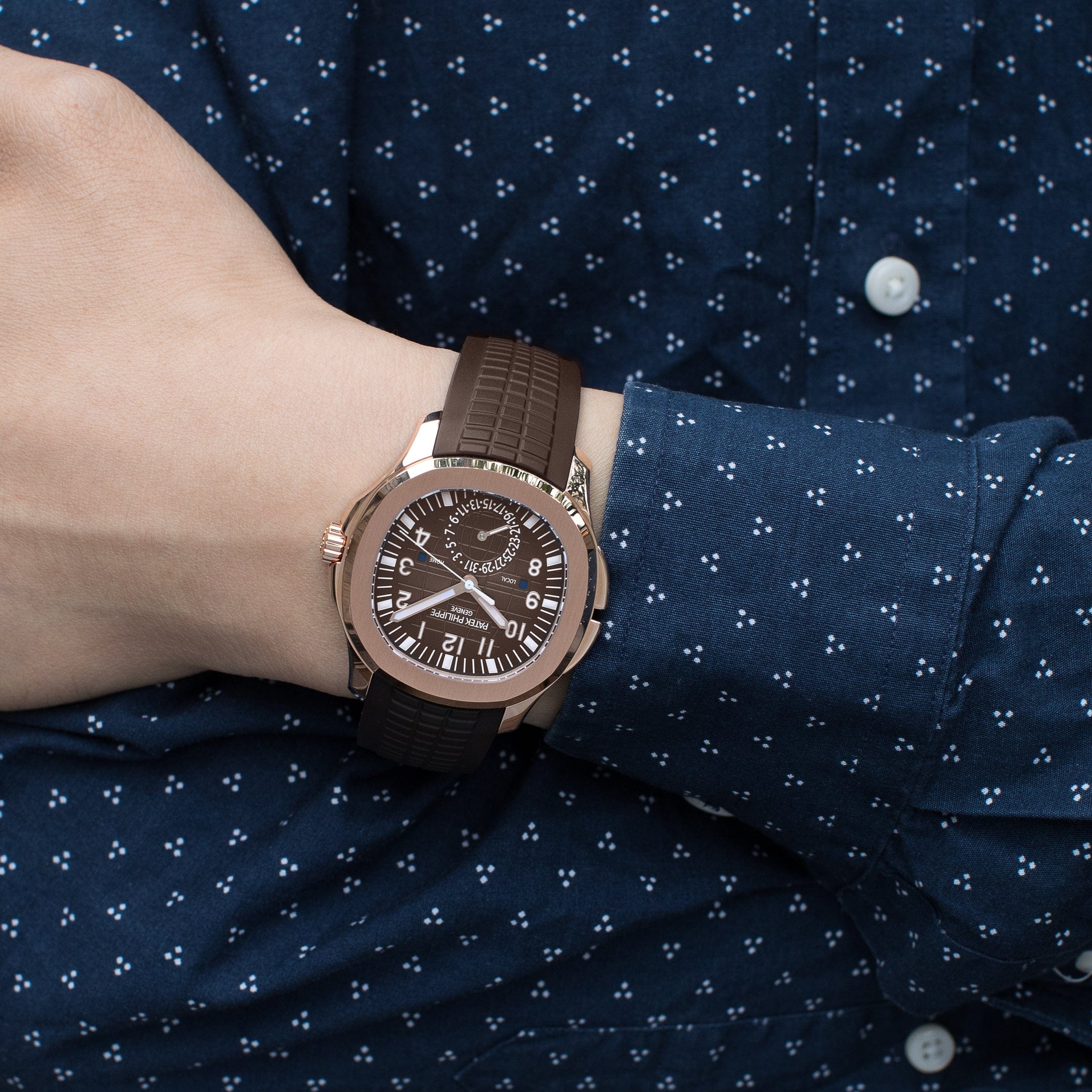 Aquanaut Travel Time Rose Gold Brown Dial 40mm Product Image 7