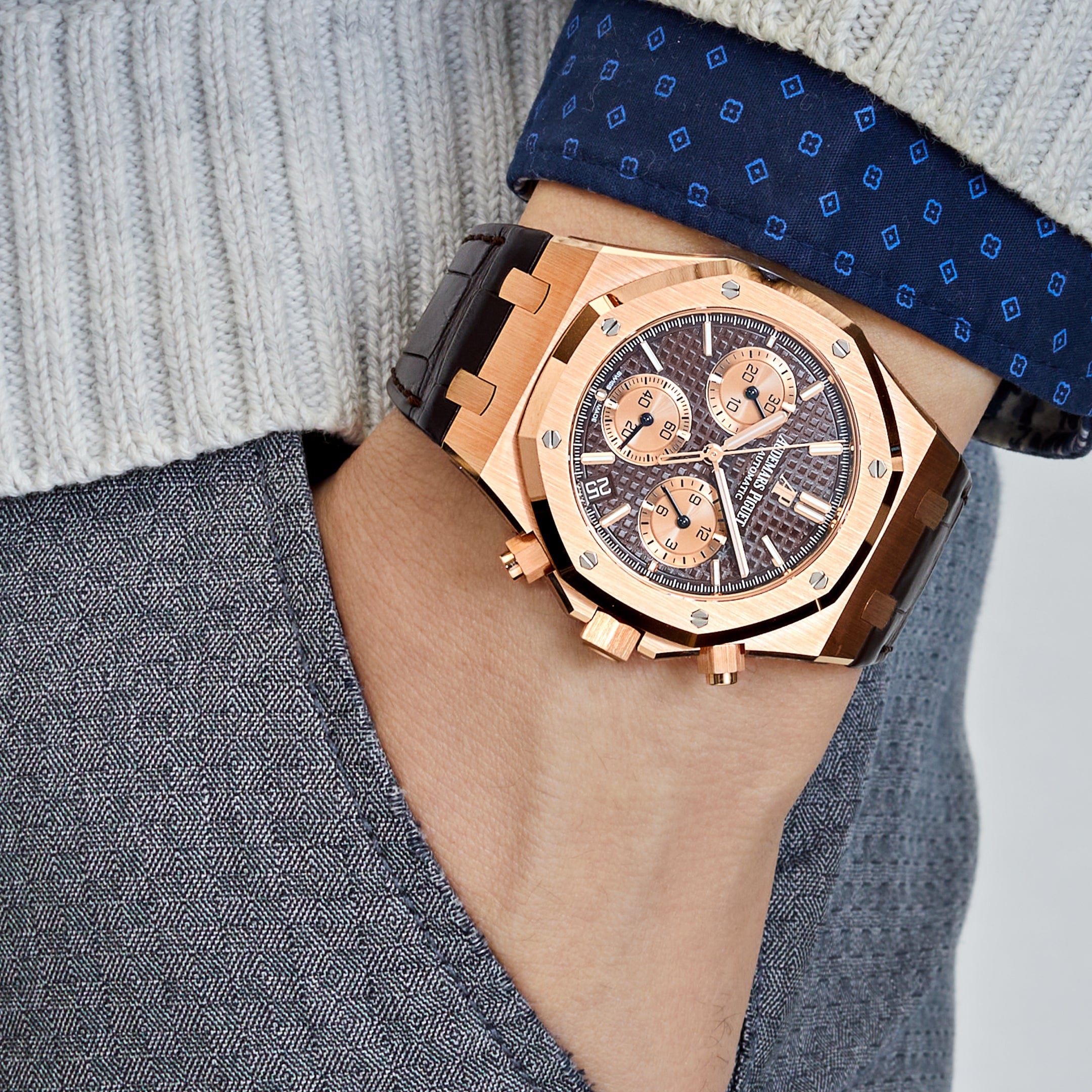 Royal Oak Chronograph Rose Gold Brown Dial 41mm Product Image 7
