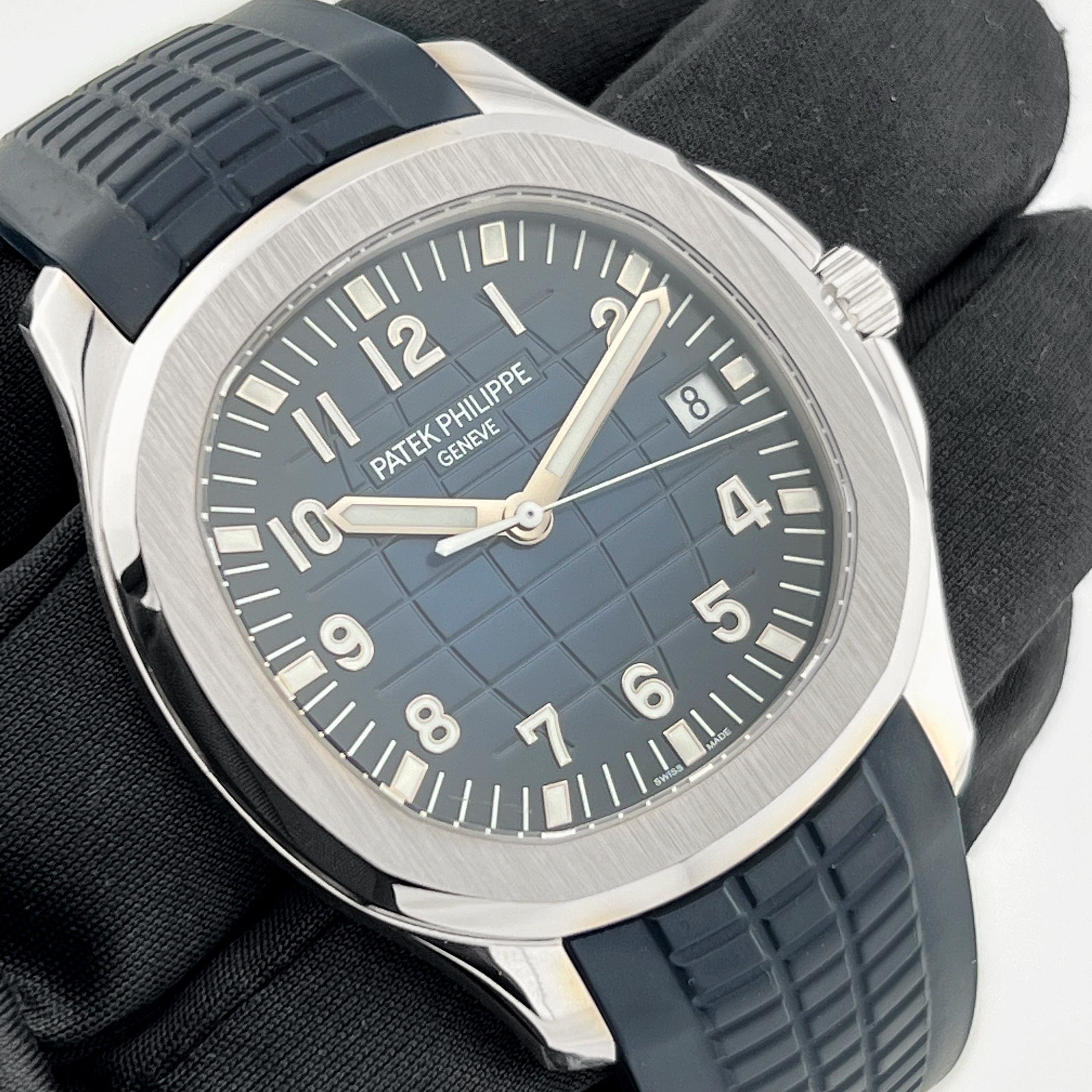 Aquanaut White Gold Blue Dial 42mm Product Image 1