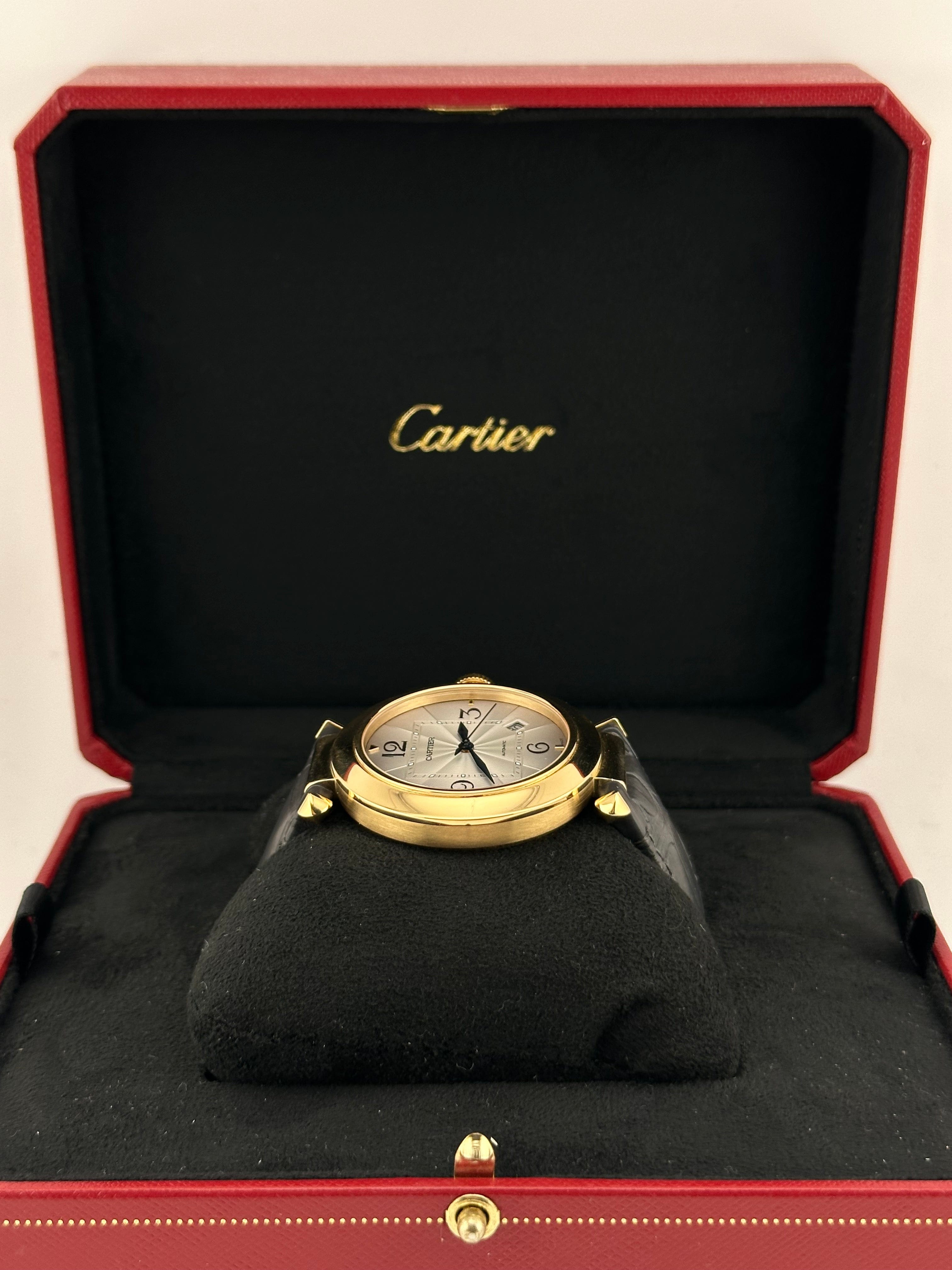 Pahsa de Cartier Yellow Gold Silver Dial 41mm Product Image 3