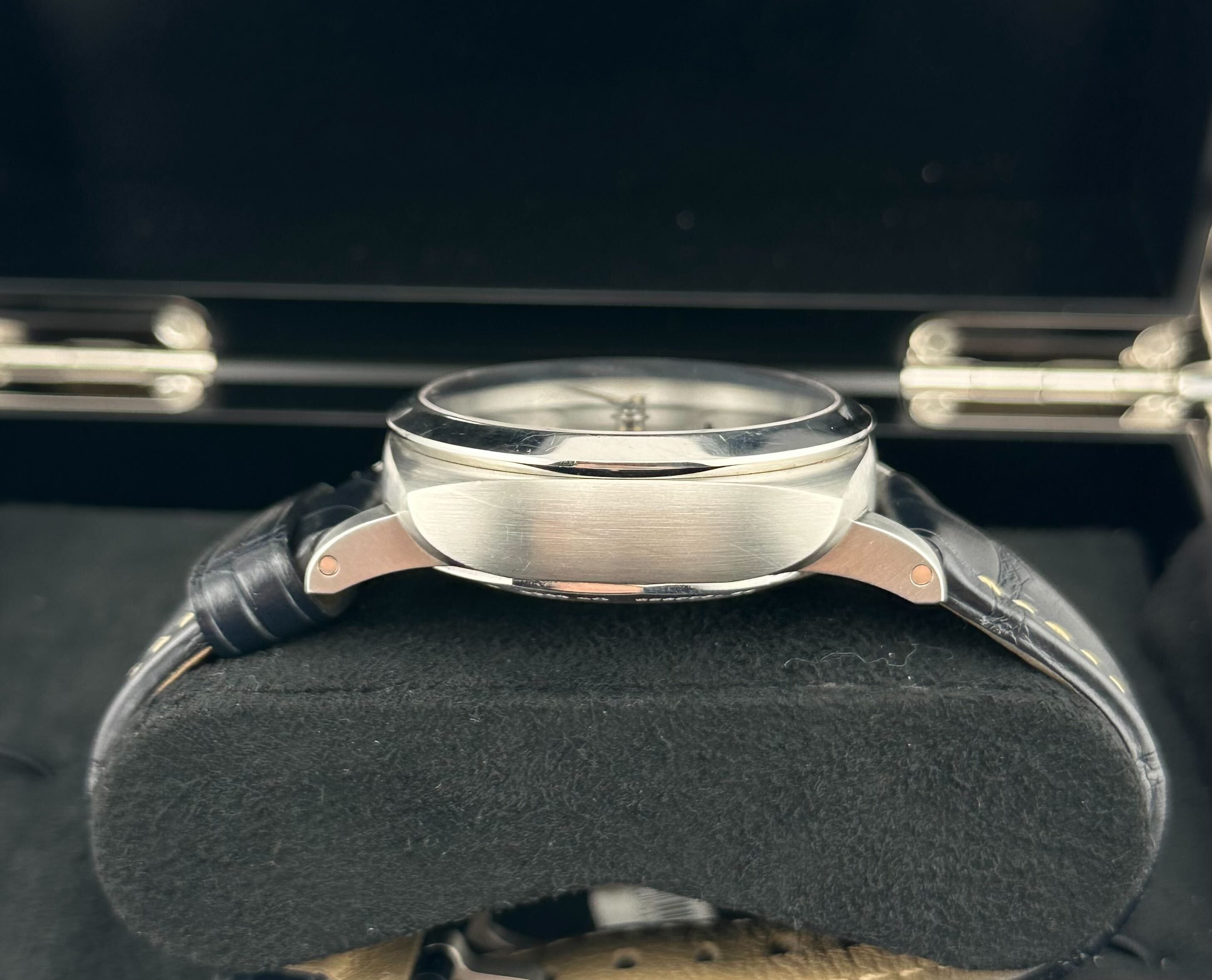 Luminor GMT Steel Blue Dial 44mm Product Image 3